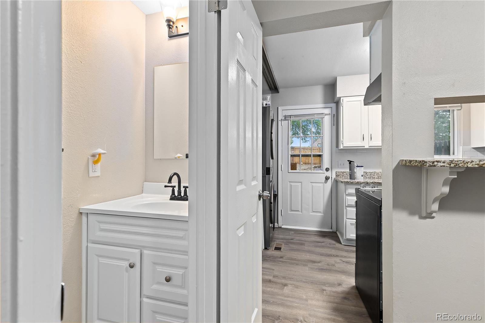 MLS Image #7 for 2297 s jasper way b,aurora, Colorado