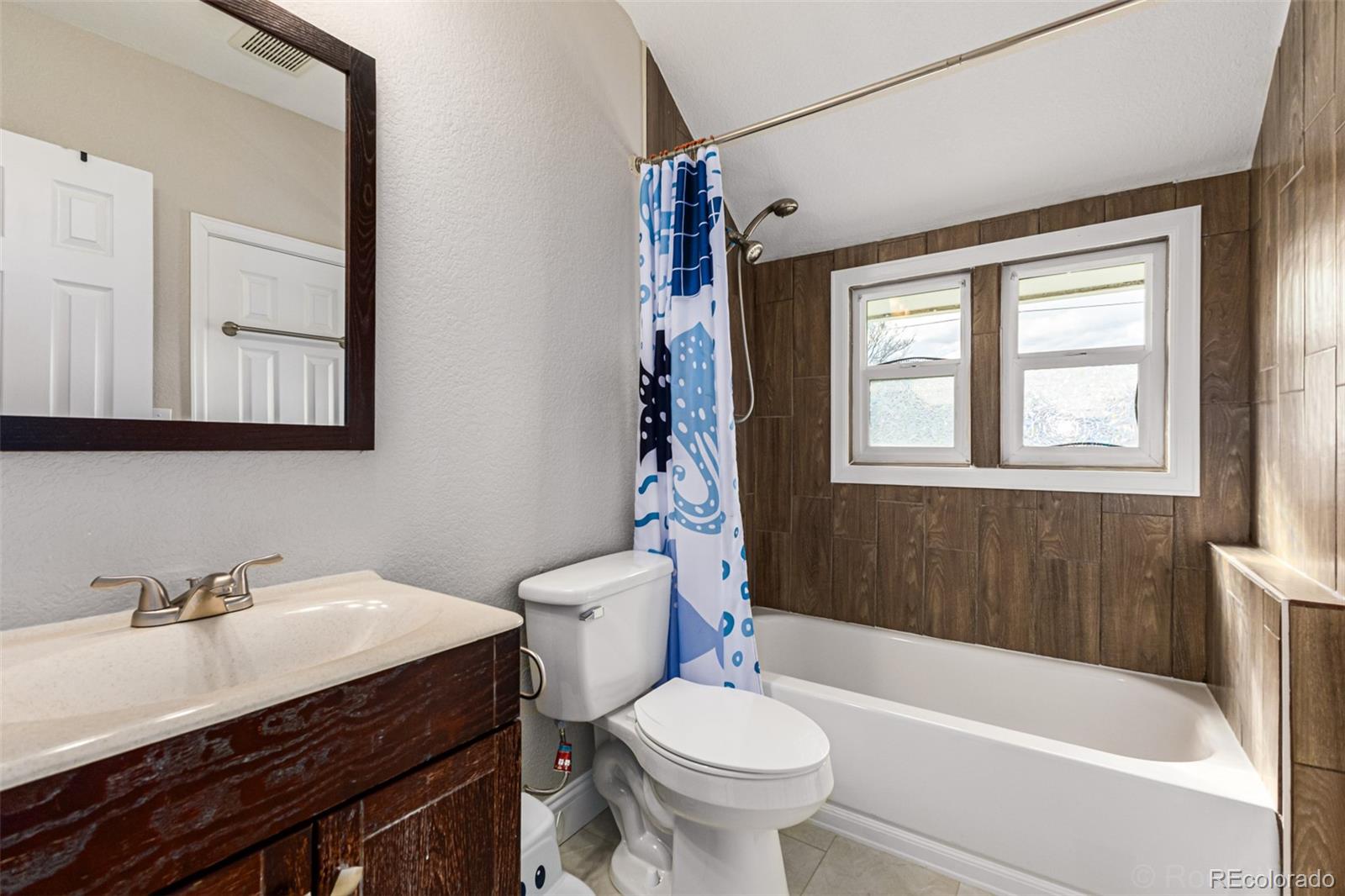 MLS Image #19 for 3649 n high street,denver, Colorado