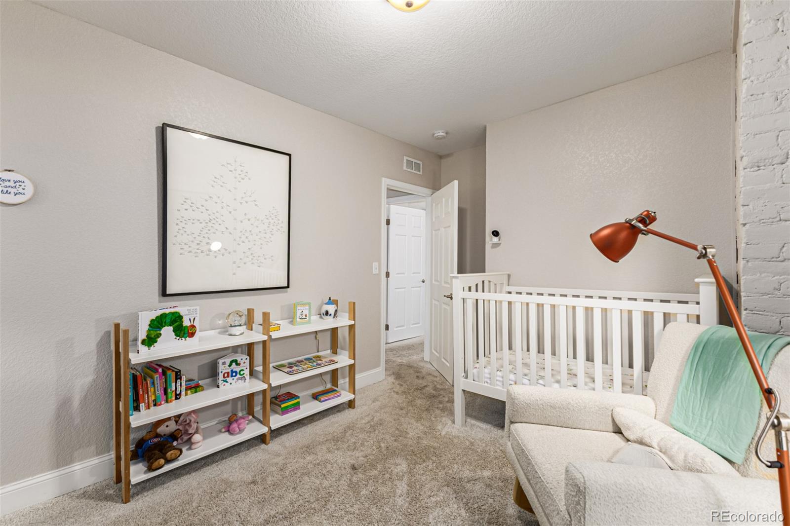 MLS Image #20 for 3649 n high street,denver, Colorado