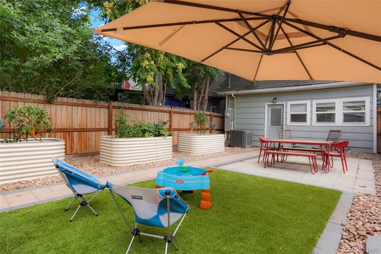 MLS Image #29 for 3649 n high street,denver, Colorado