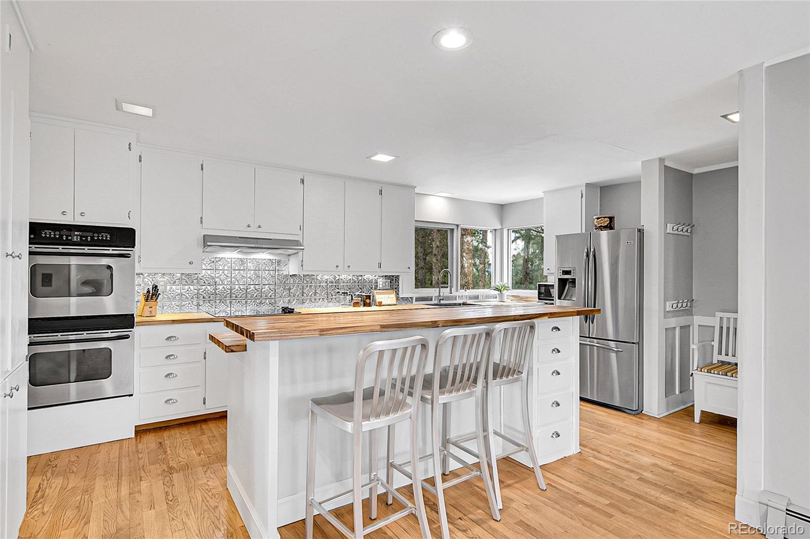 MLS Image #6 for 350  tower hill circle,golden, Colorado