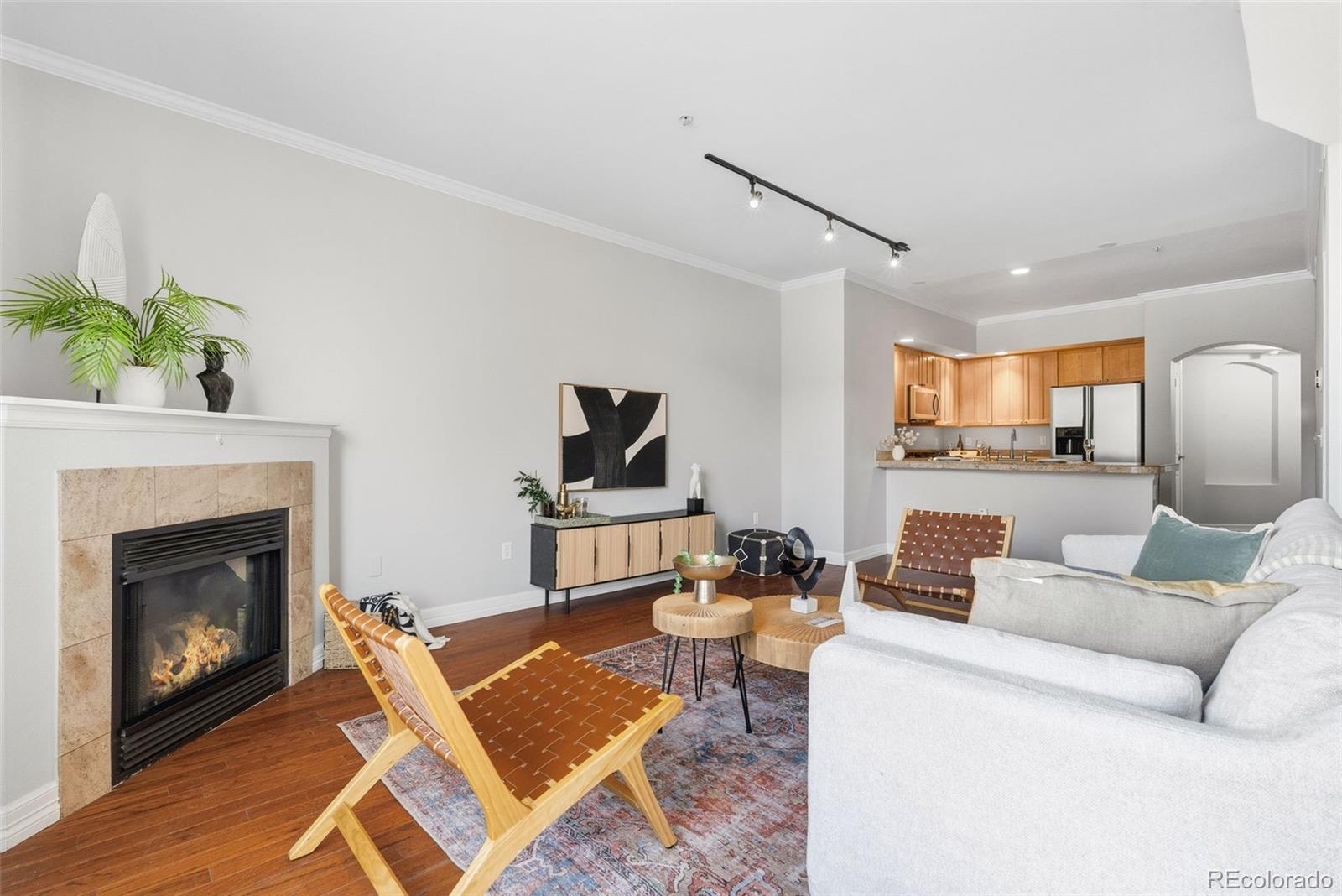 MLS Image #1 for 1705 n gaylord street 207,denver, Colorado