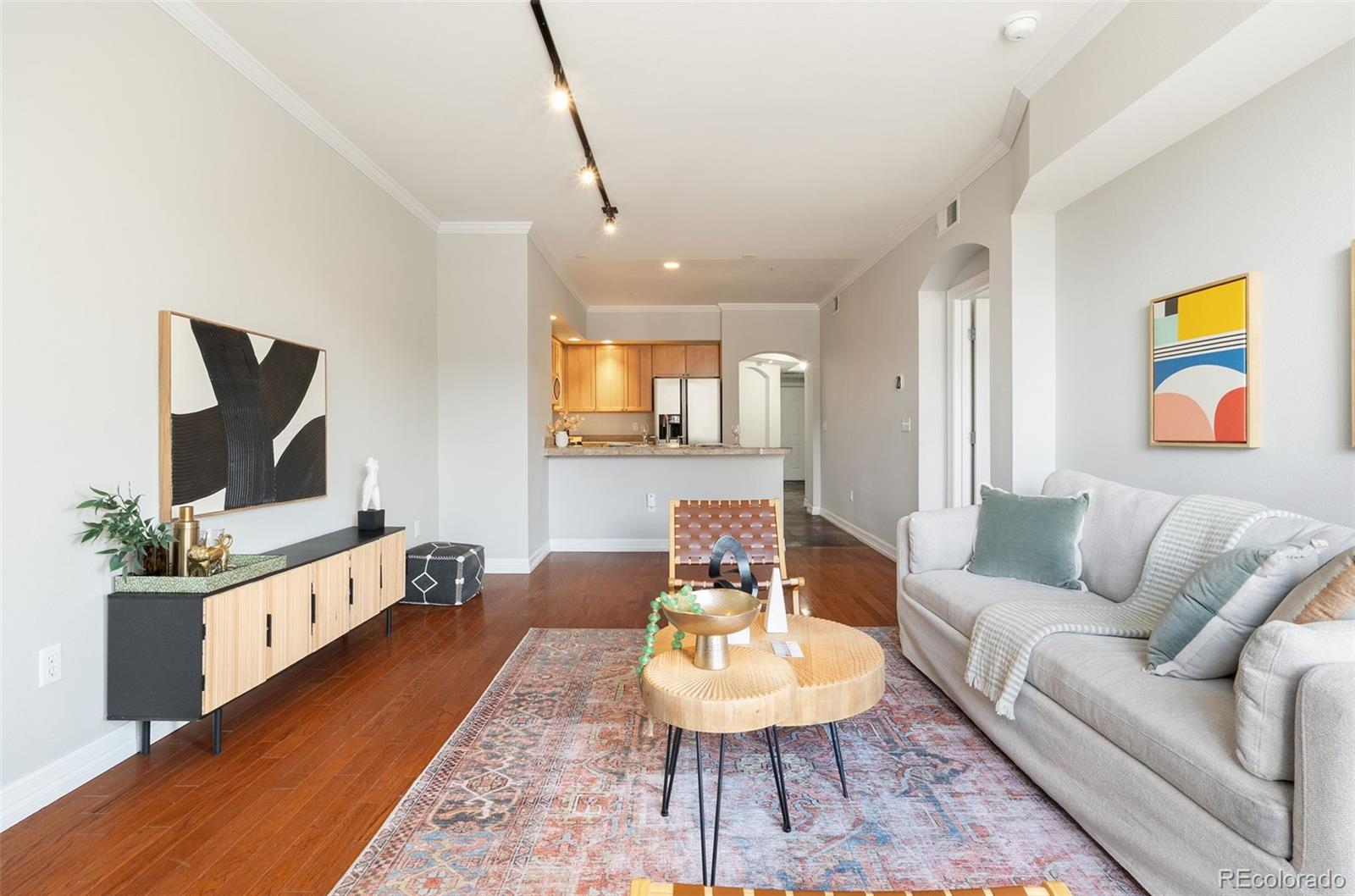 MLS Image #5 for 1705 n gaylord street 207,denver, Colorado