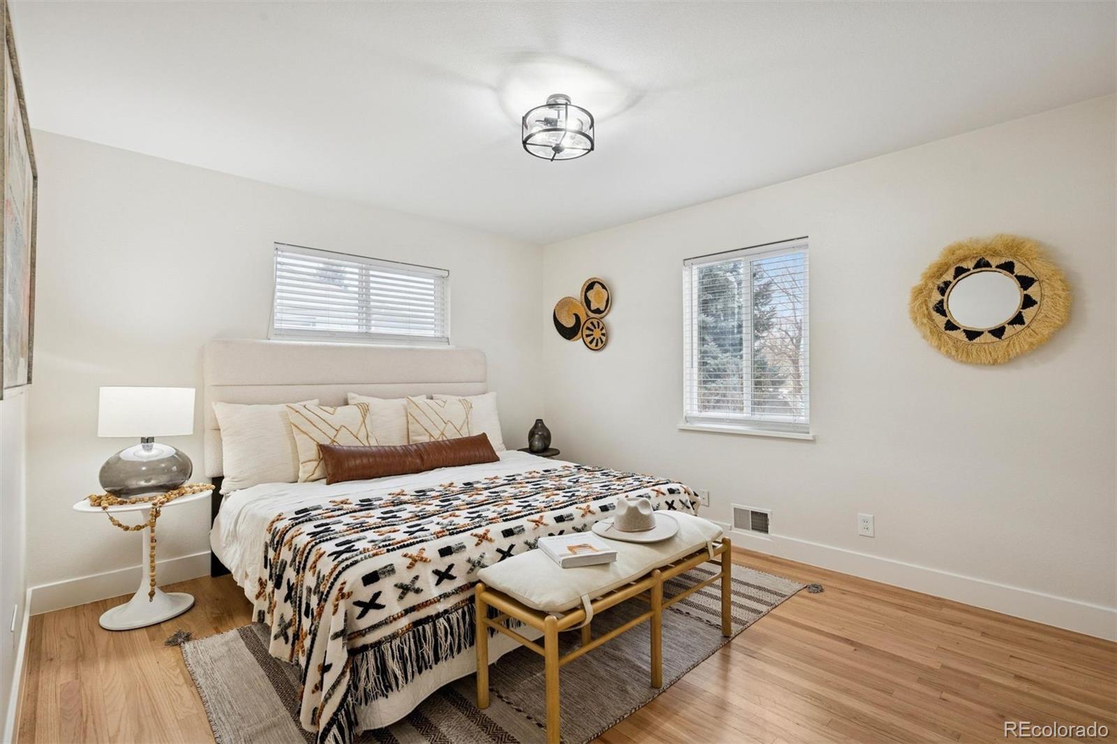 MLS Image #10 for 2820 s holly place,denver, Colorado