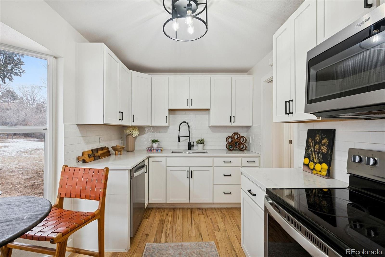 MLS Image #5 for 2820 s holly place,denver, Colorado
