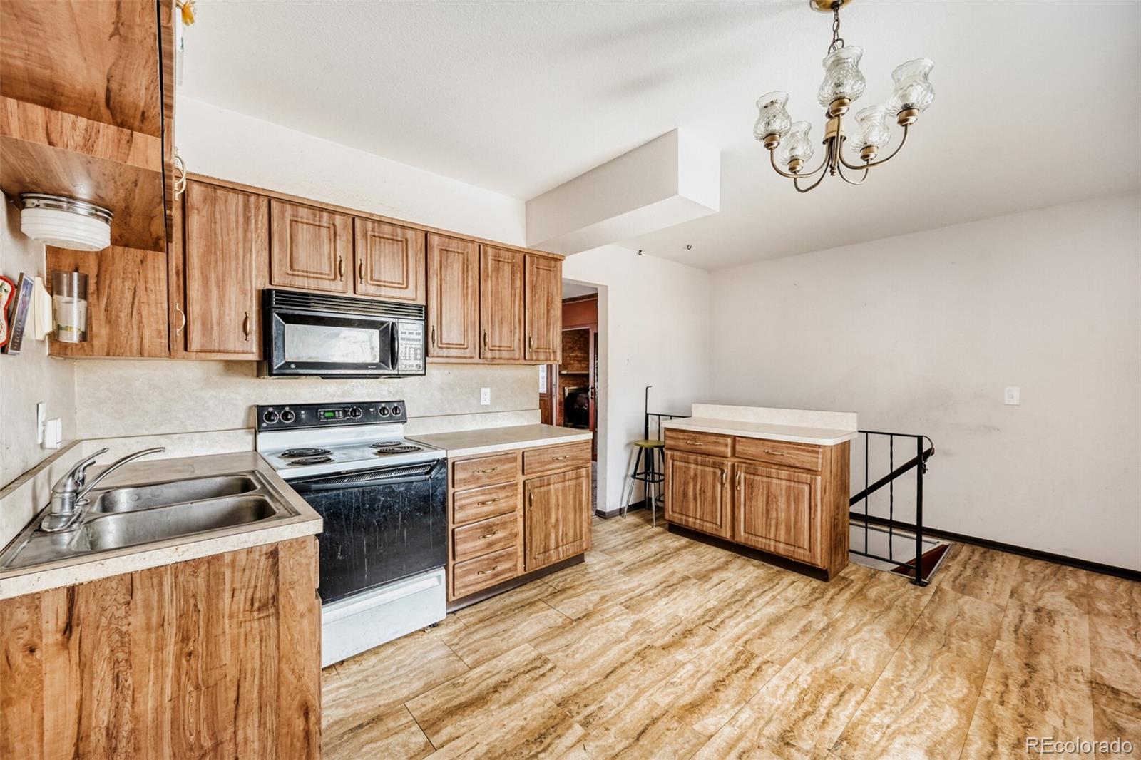 MLS Image #7 for 1168  nucla street,aurora, Colorado