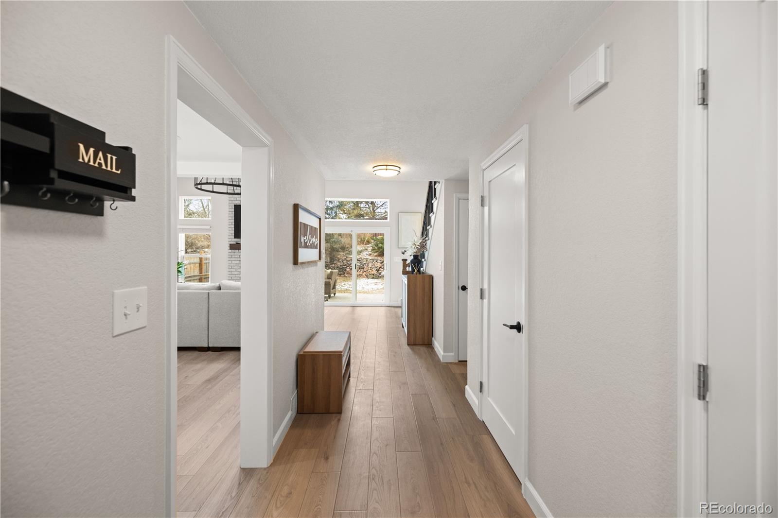 MLS Image #10 for 6060 e hinsdale court,centennial, Colorado