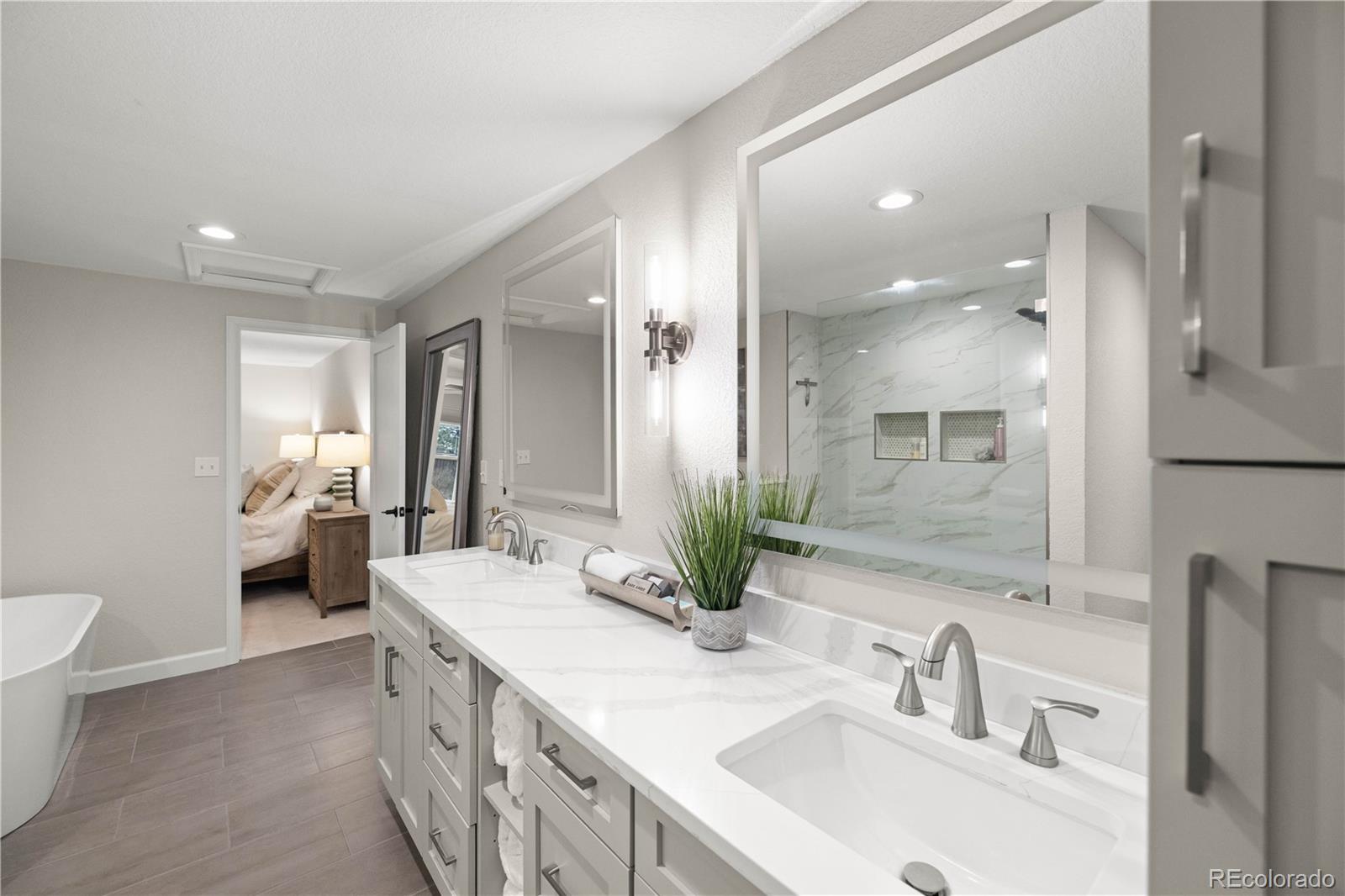MLS Image #17 for 6060 e hinsdale court,centennial, Colorado