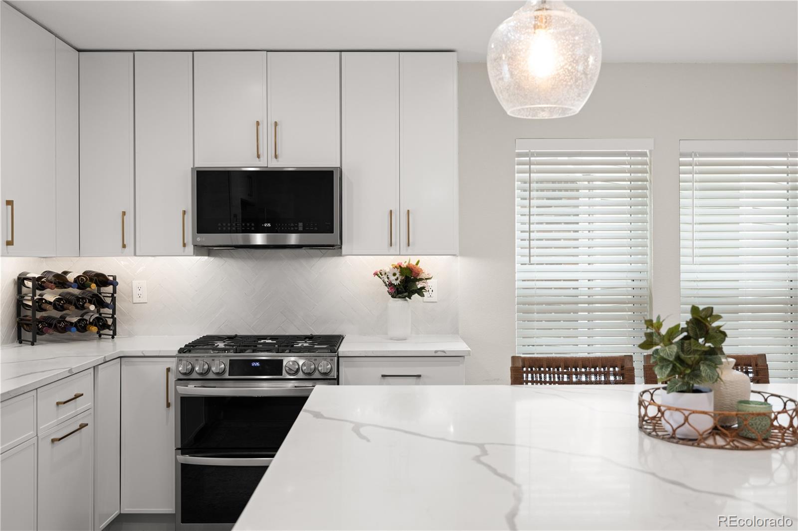 MLS Image #4 for 6060 e hinsdale court,centennial, Colorado
