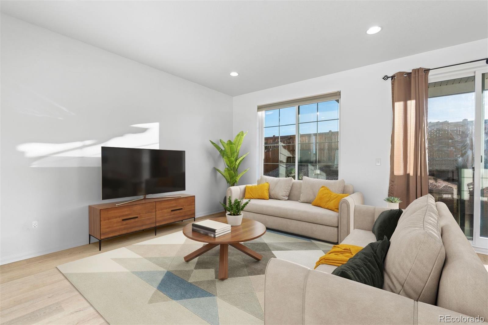 MLS Image #4 for 1849  coach house loop,castle rock, Colorado