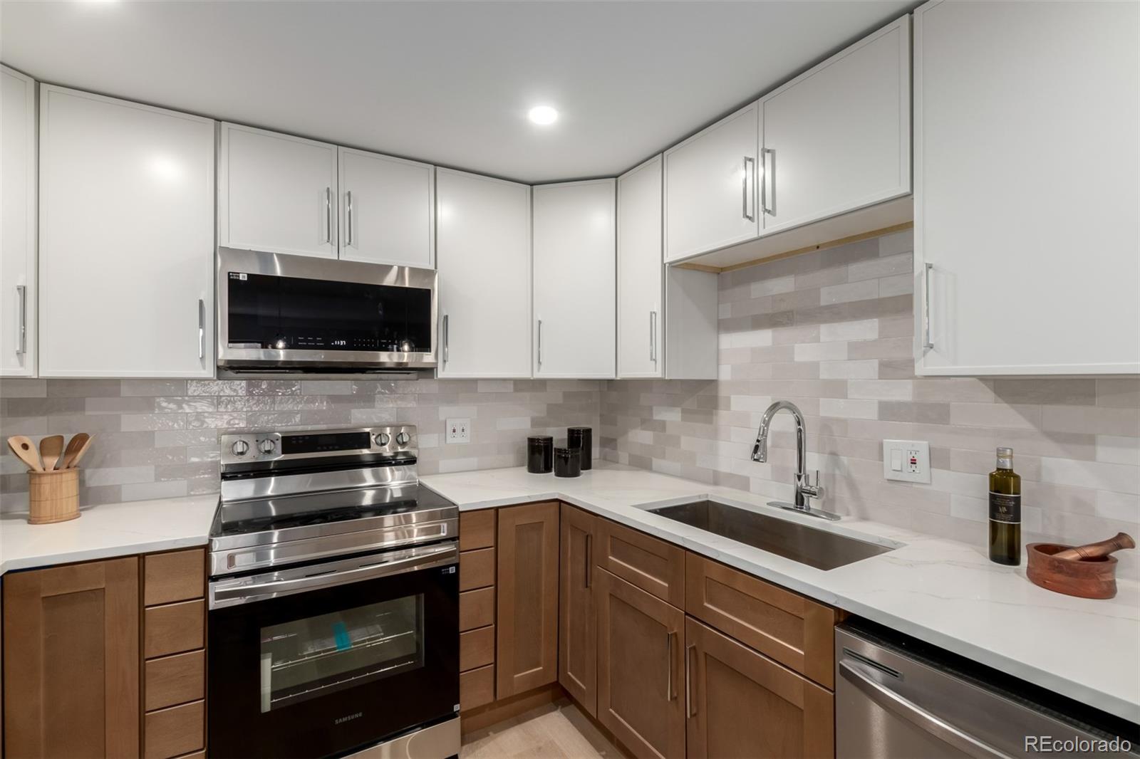 MLS Image #12 for 13609 e cornell avenue 208,aurora, Colorado