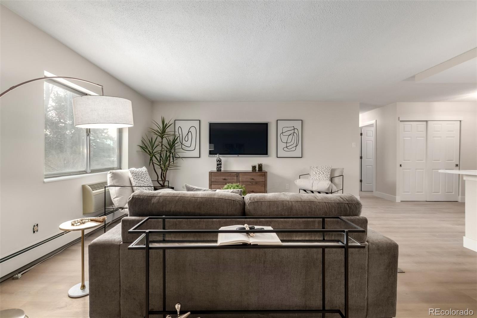 MLS Image #5 for 13609 e cornell avenue 208,aurora, Colorado