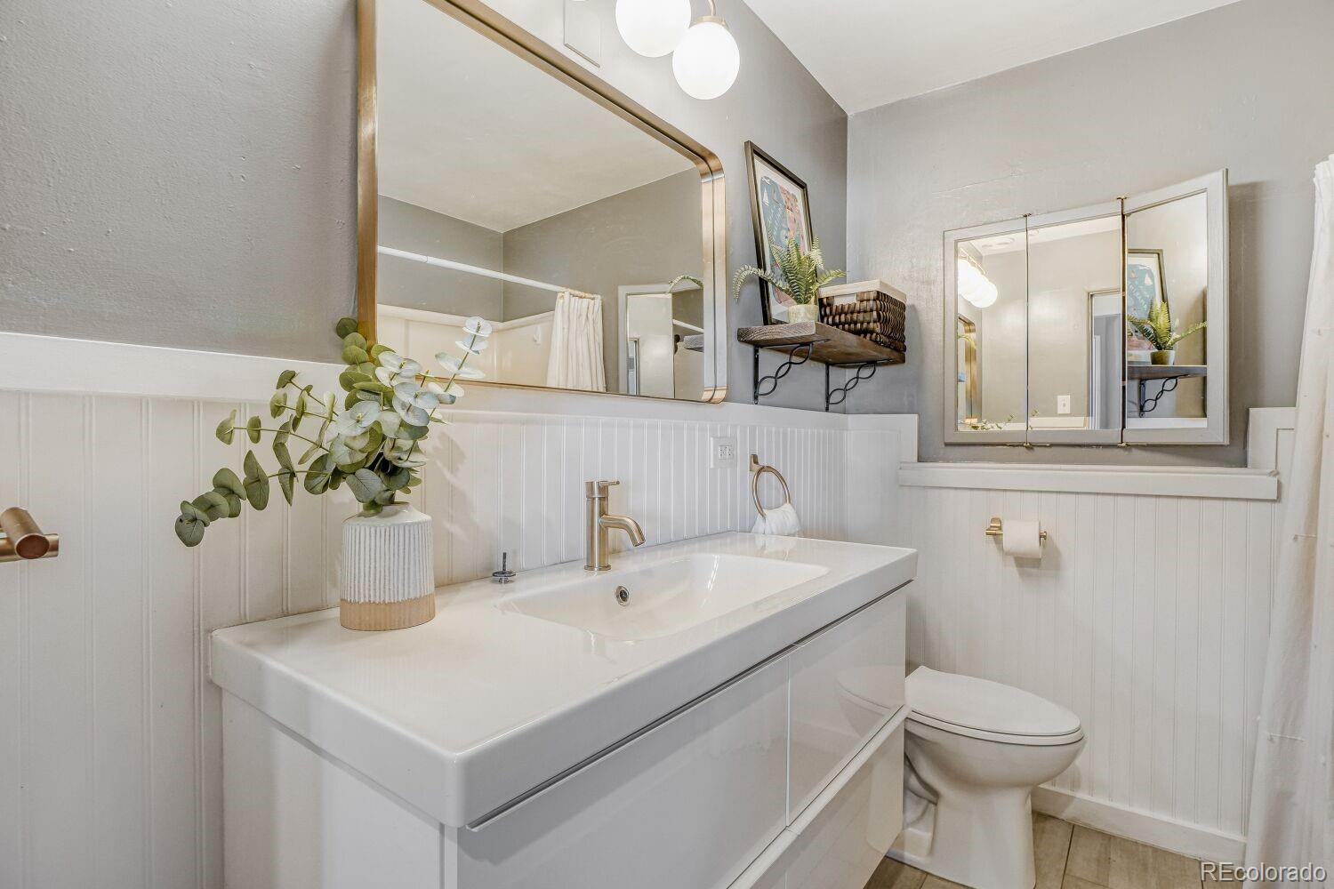 MLS Image #13 for 2260 w center avenue,denver, Colorado
