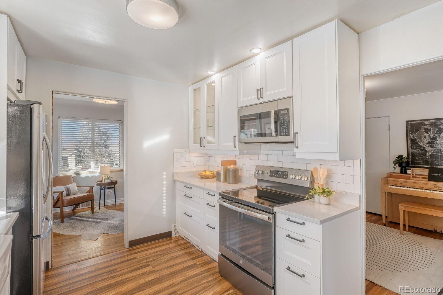 MLS Image #4 for 2260 w center avenue,denver, Colorado