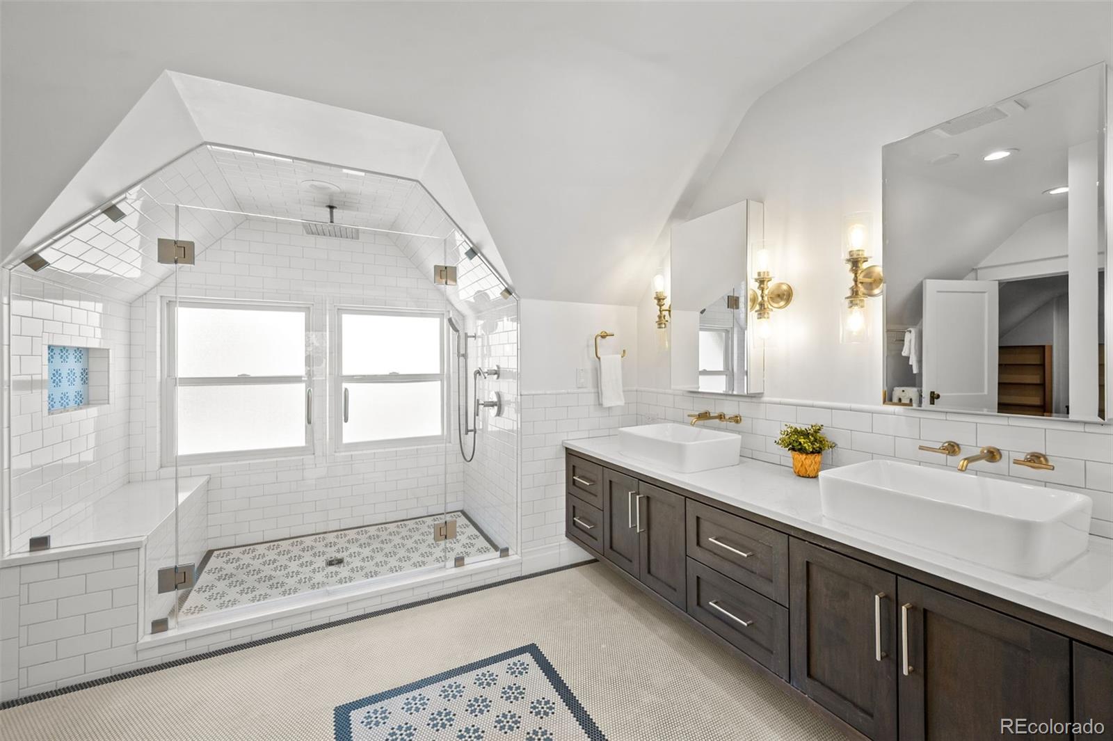 MLS Image #23 for 1750  hudson street,denver, Colorado