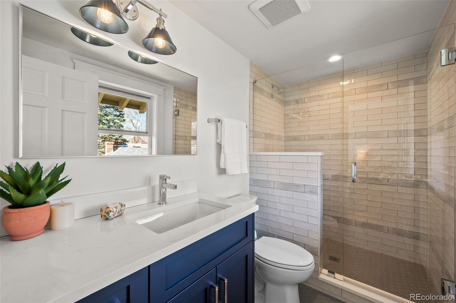 MLS Image #25 for 1750  hudson street,denver, Colorado