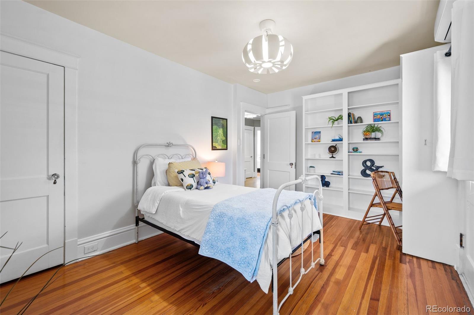 MLS Image #29 for 1750  hudson street,denver, Colorado