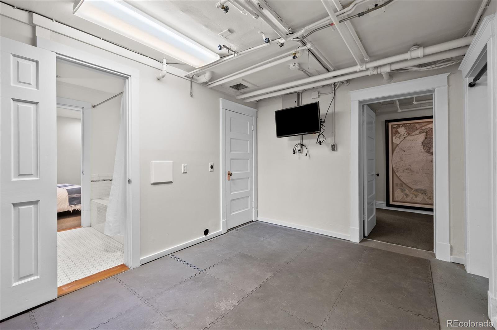 MLS Image #36 for 1750  hudson street,denver, Colorado