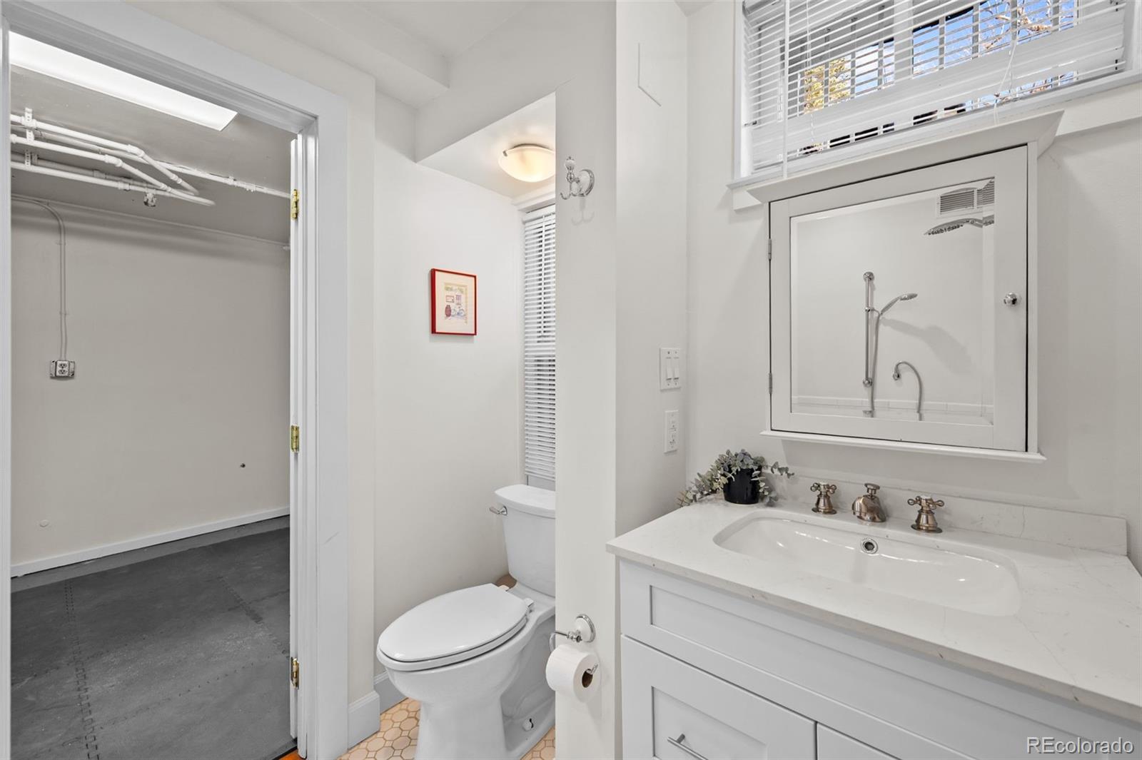 MLS Image #37 for 1750  hudson street,denver, Colorado