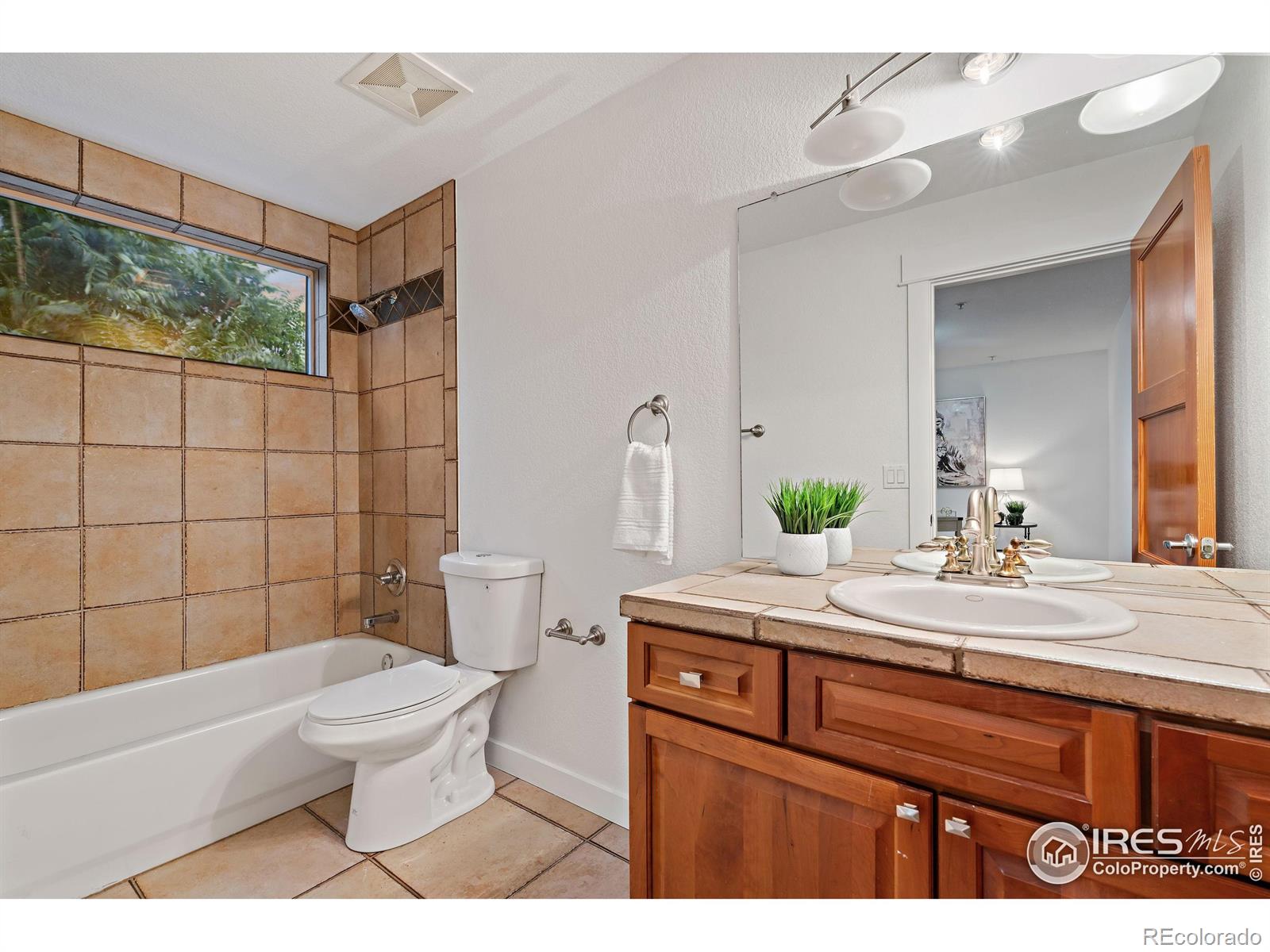 MLS Image #29 for 1080 e 13th avenue 403,denver, Colorado