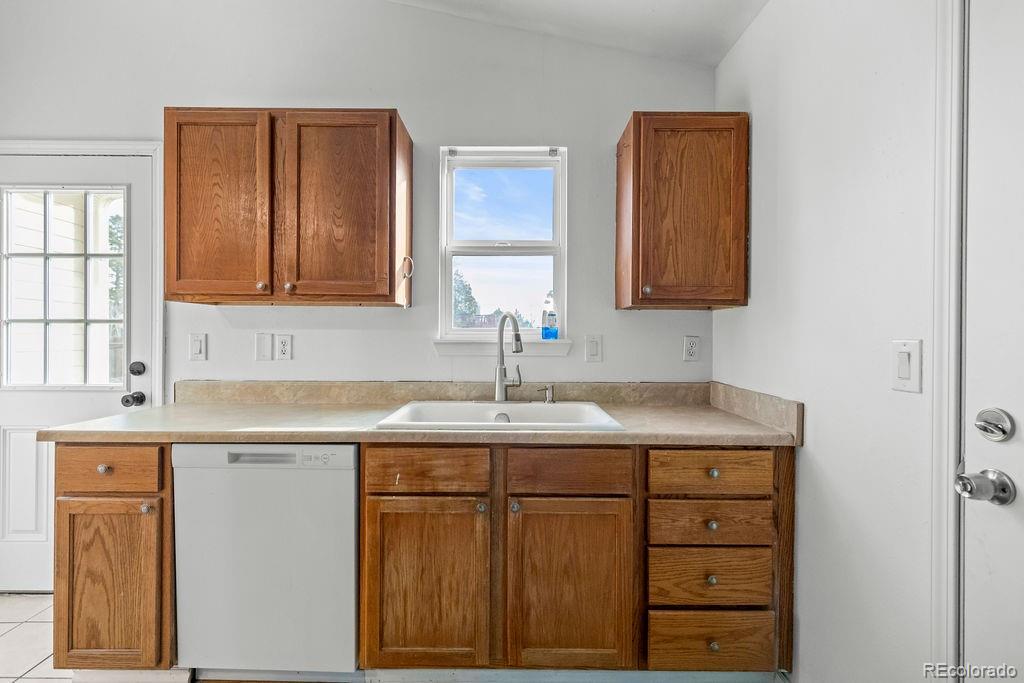 MLS Image #7 for 4512 s pagosa circle,aurora, Colorado