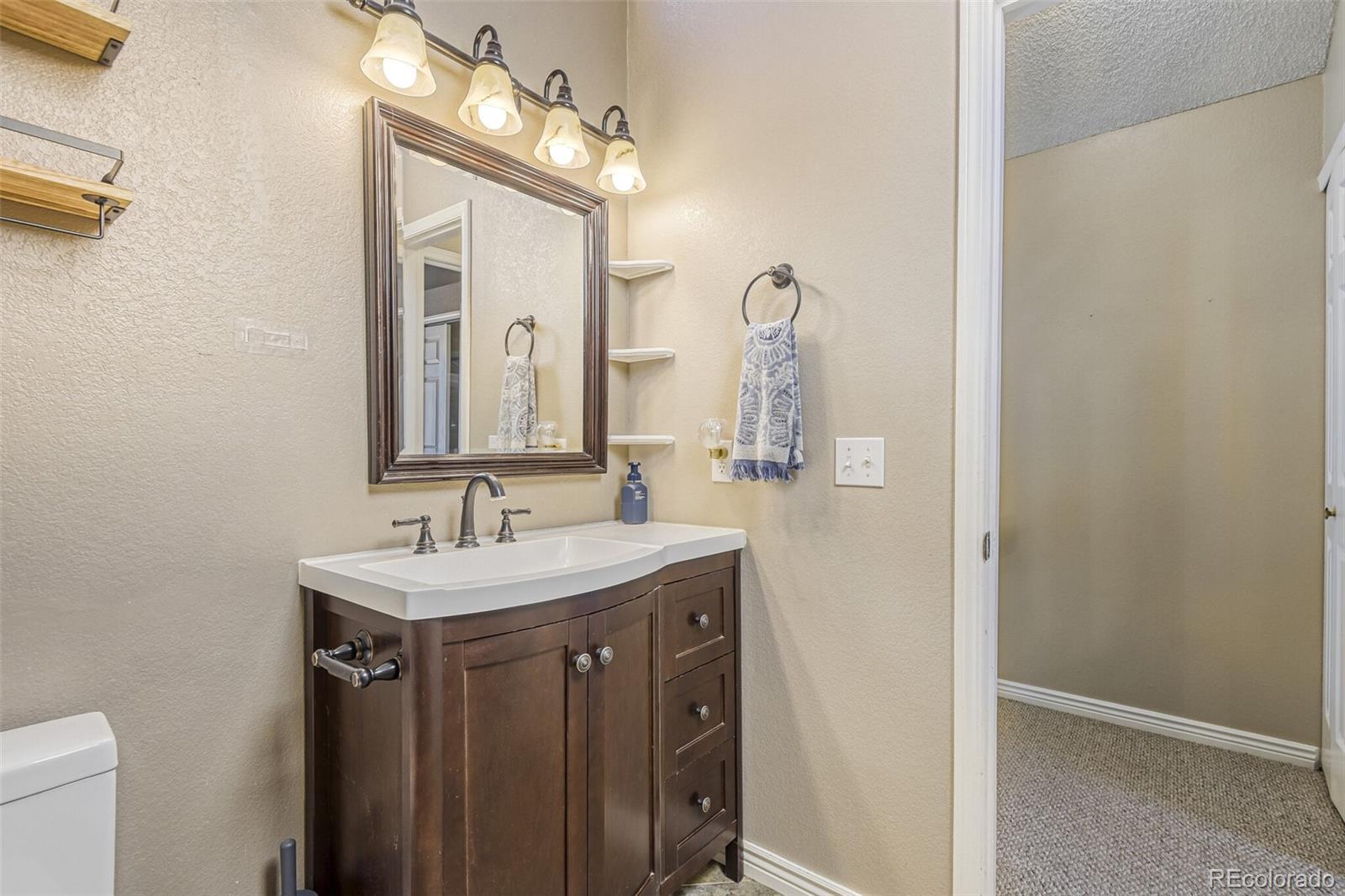 MLS Image #14 for 5298 s zeno way,centennial, Colorado
