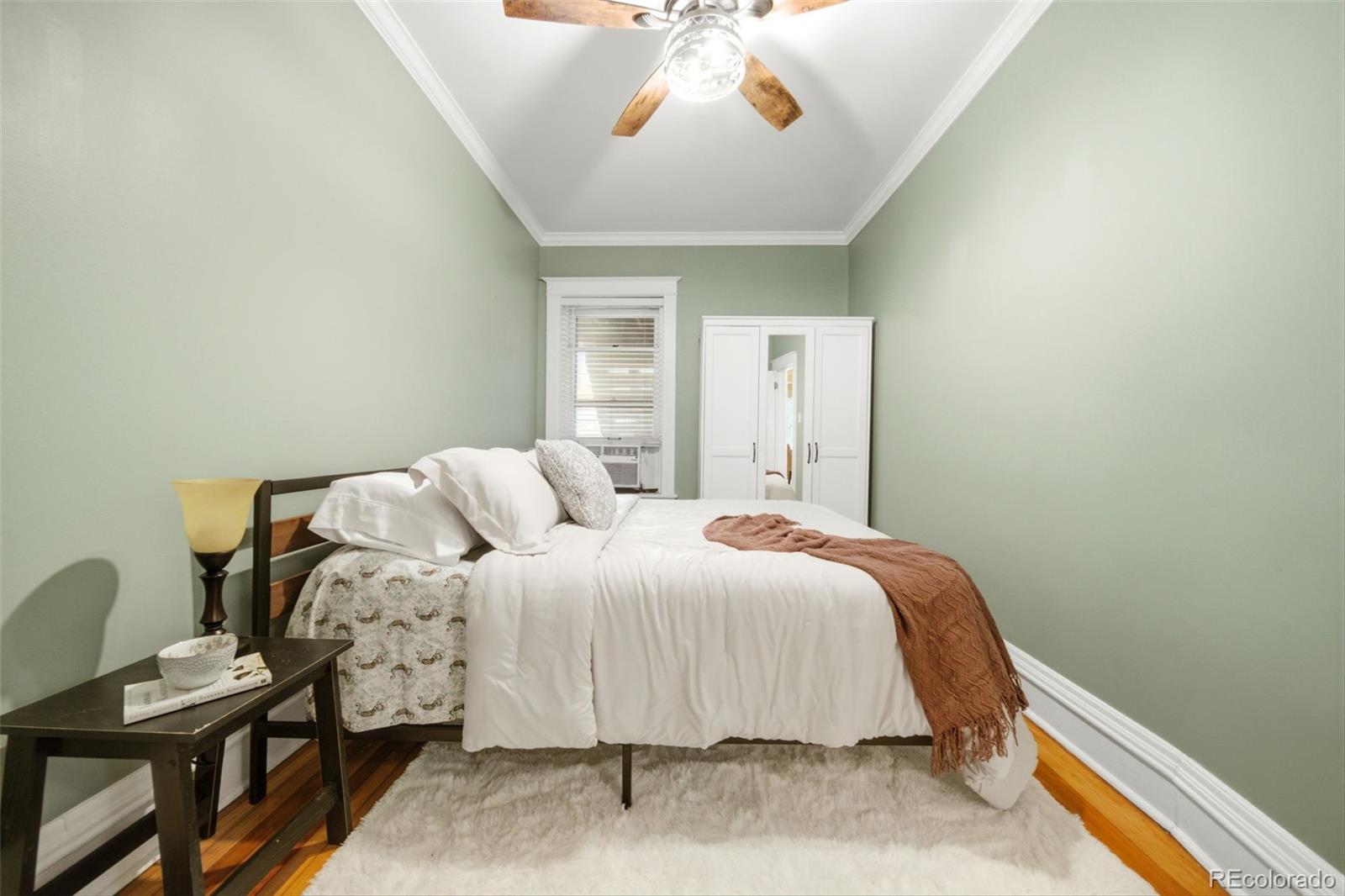 MLS Image #16 for 1746 n franklin street 1,denver, Colorado