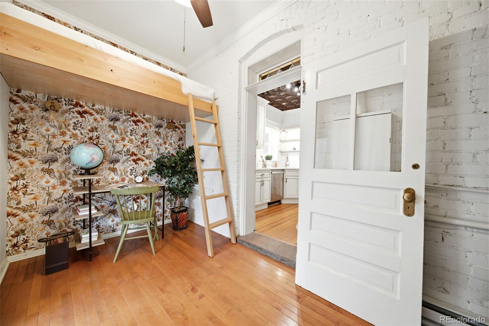 MLS Image #22 for 1746 n franklin street 1,denver, Colorado