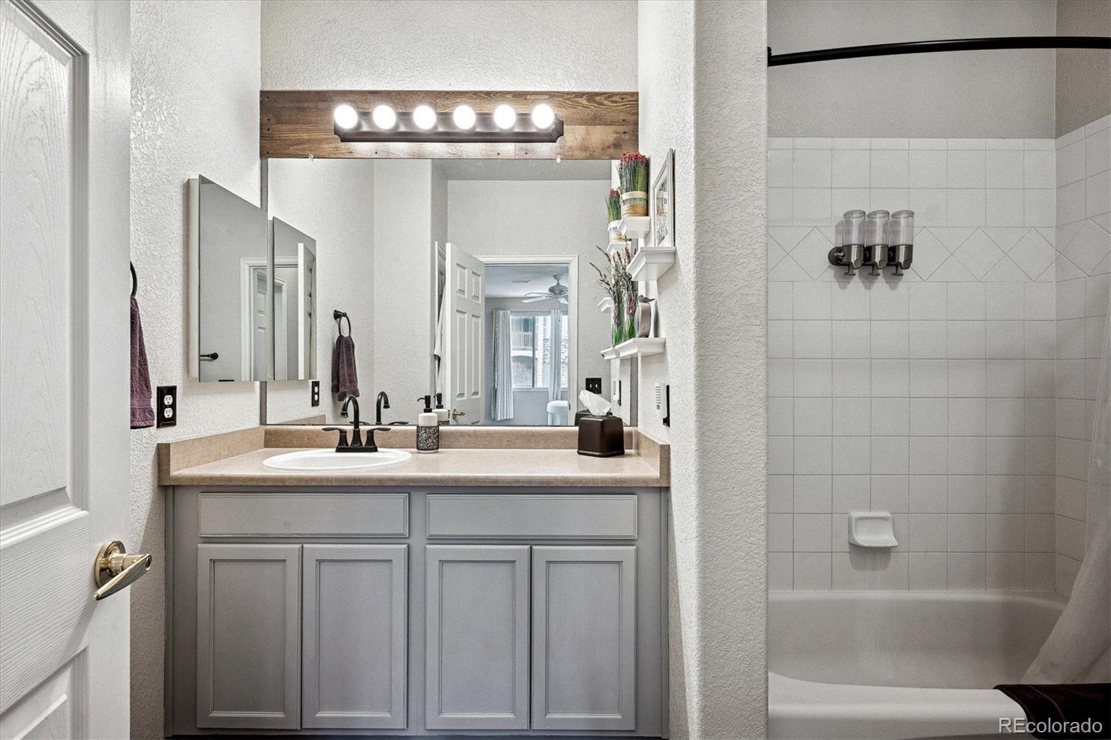 MLS Image #15 for 22960 e roxbury drive f,aurora, Colorado