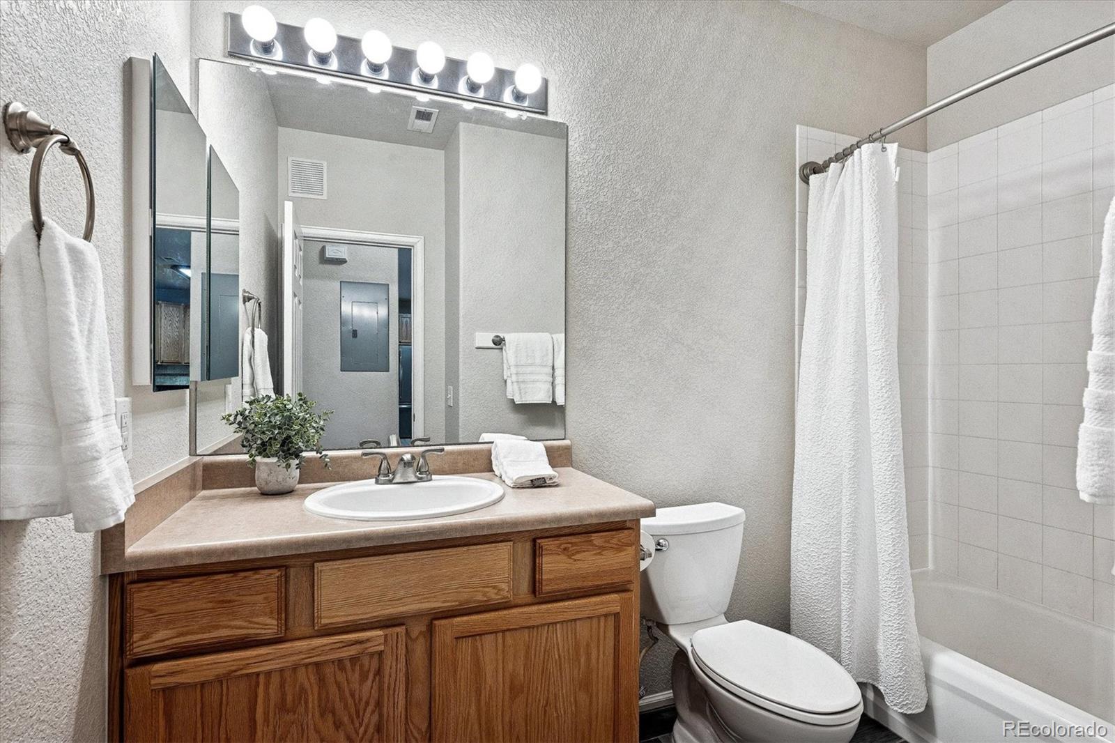 MLS Image #18 for 22960 e roxbury drive f,aurora, Colorado