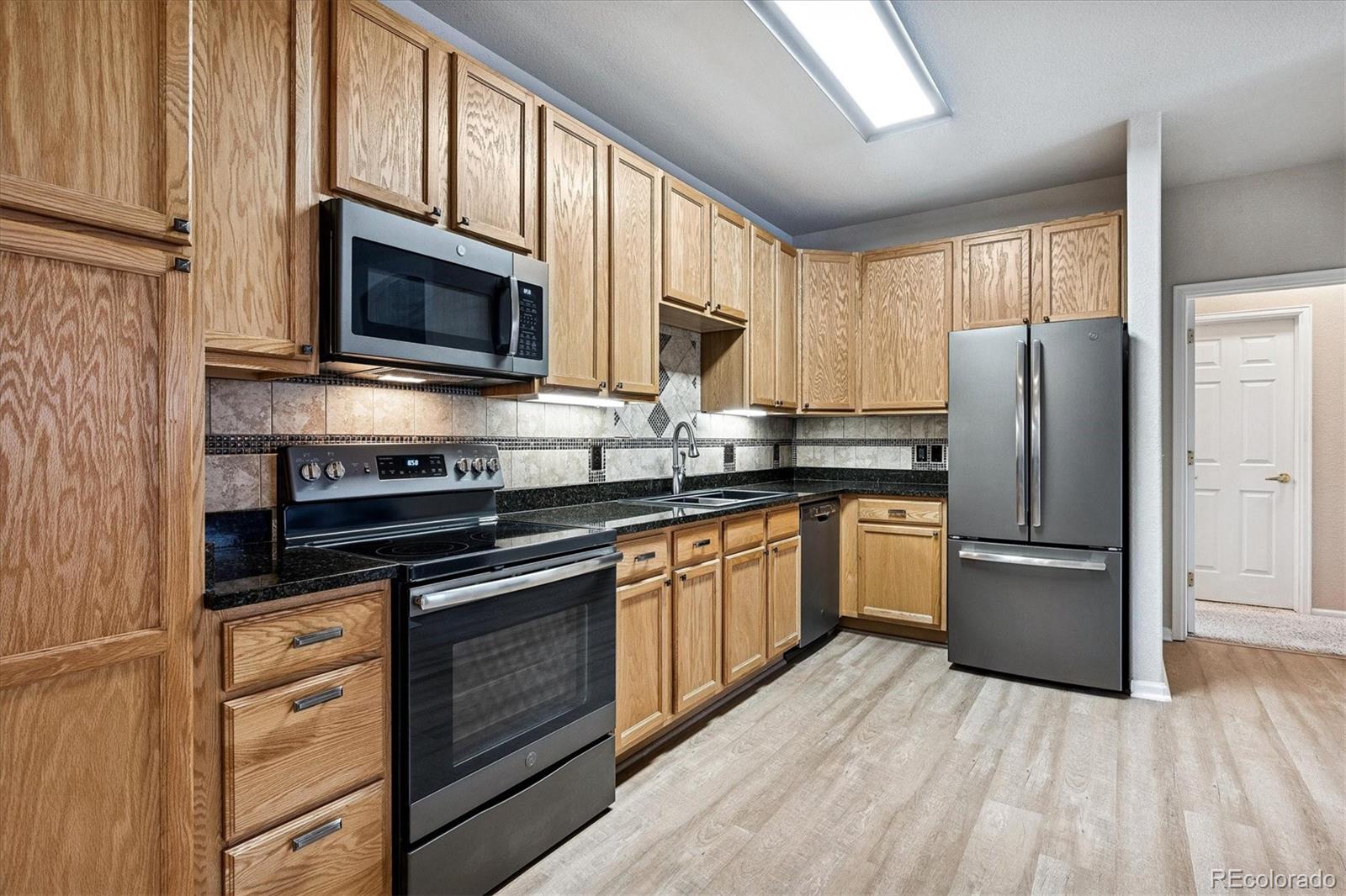 MLS Image #7 for 22960 e roxbury drive f,aurora, Colorado