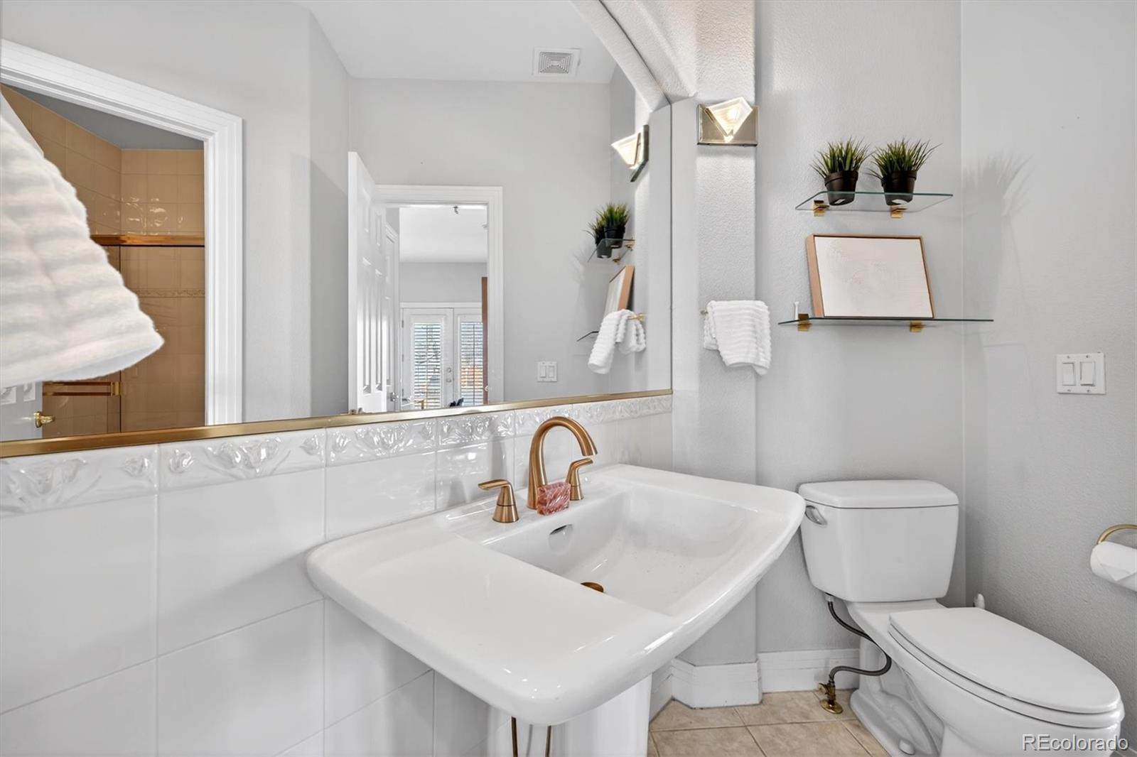 MLS Image #28 for 222 s olive street,denver, Colorado