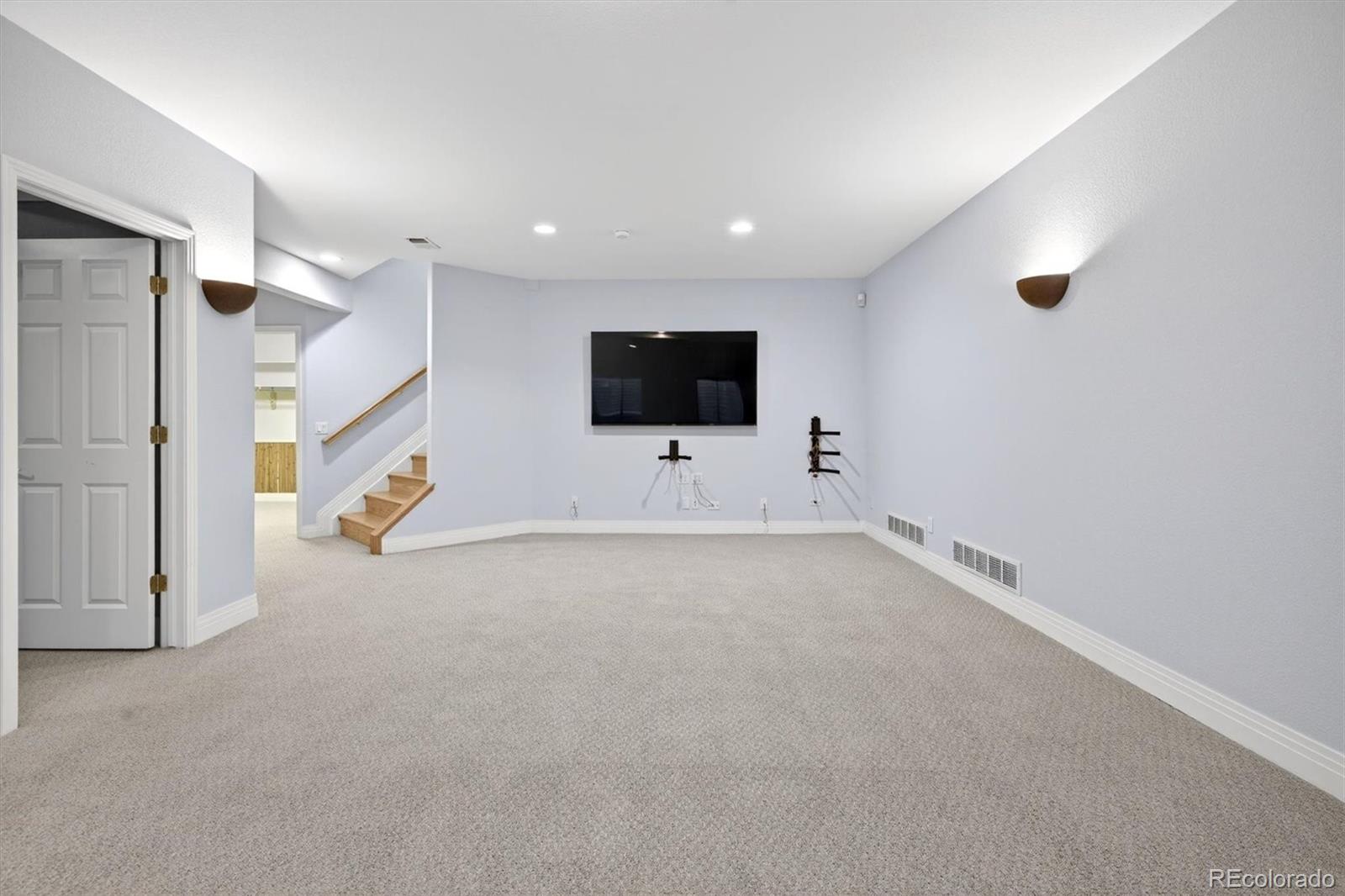 MLS Image #40 for 222 s olive street,denver, Colorado
