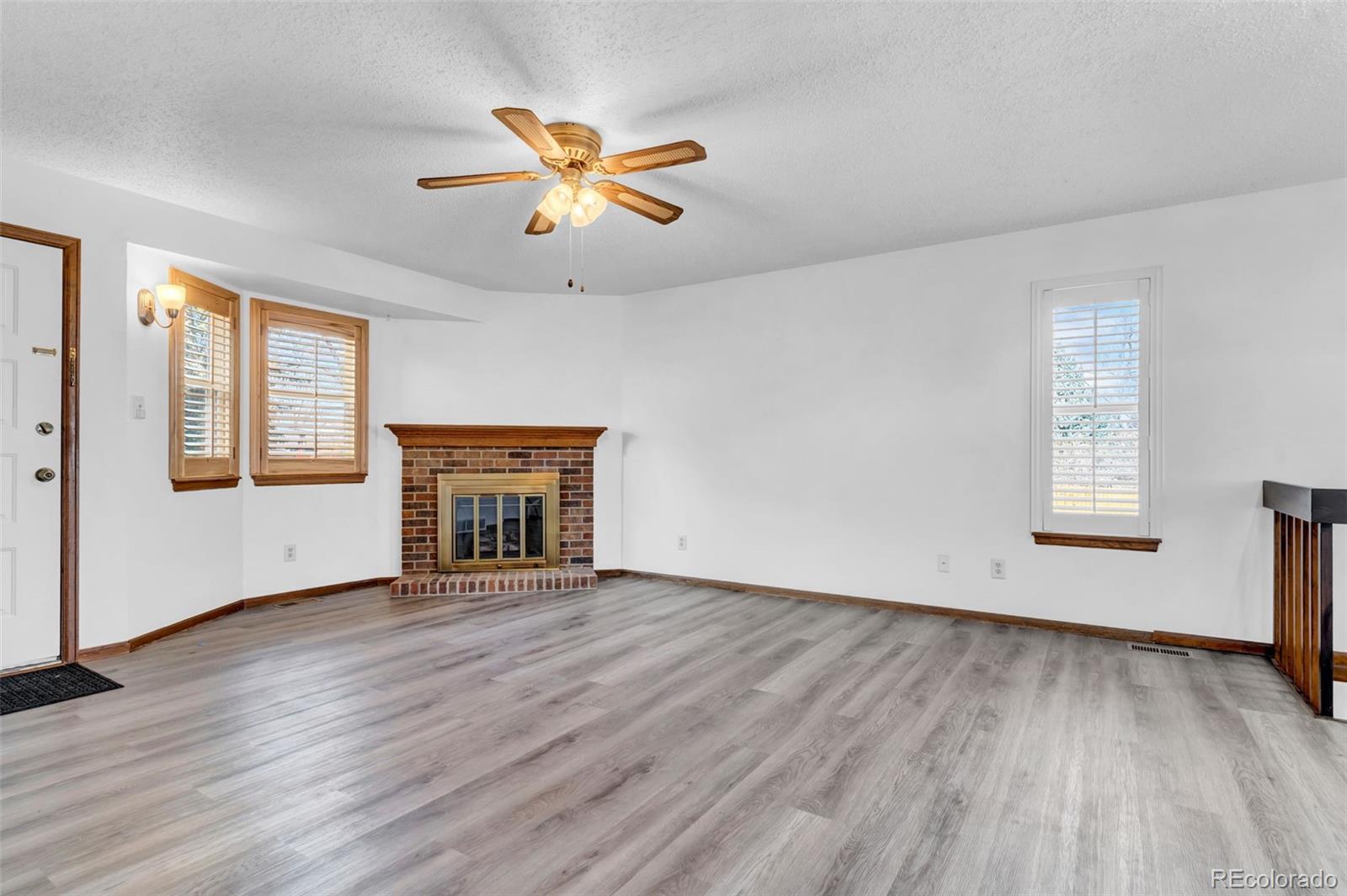 MLS Image #4 for 1720 s ammons street,lakewood, Colorado