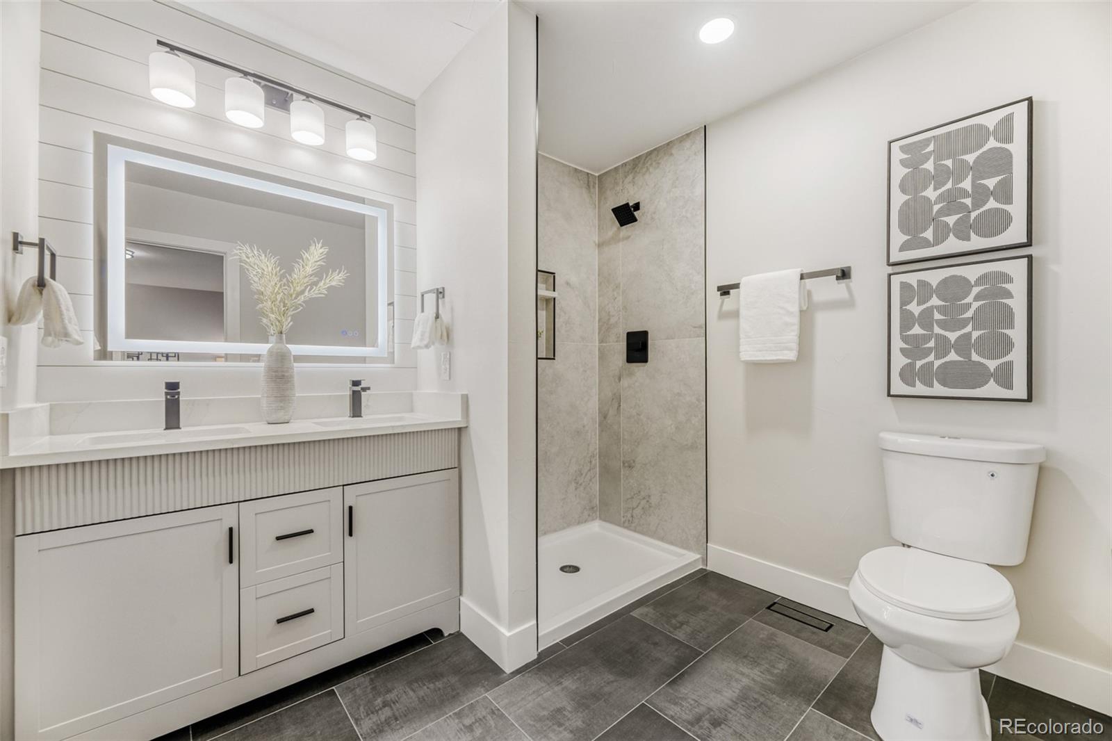 MLS Image #14 for 2890 s golden way,denver, Colorado