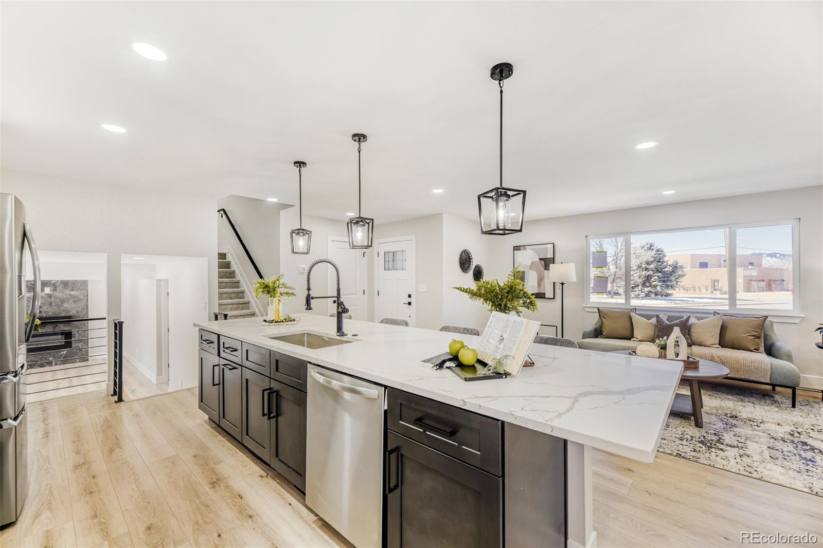 MLS Image #6 for 2890 s golden way,denver, Colorado