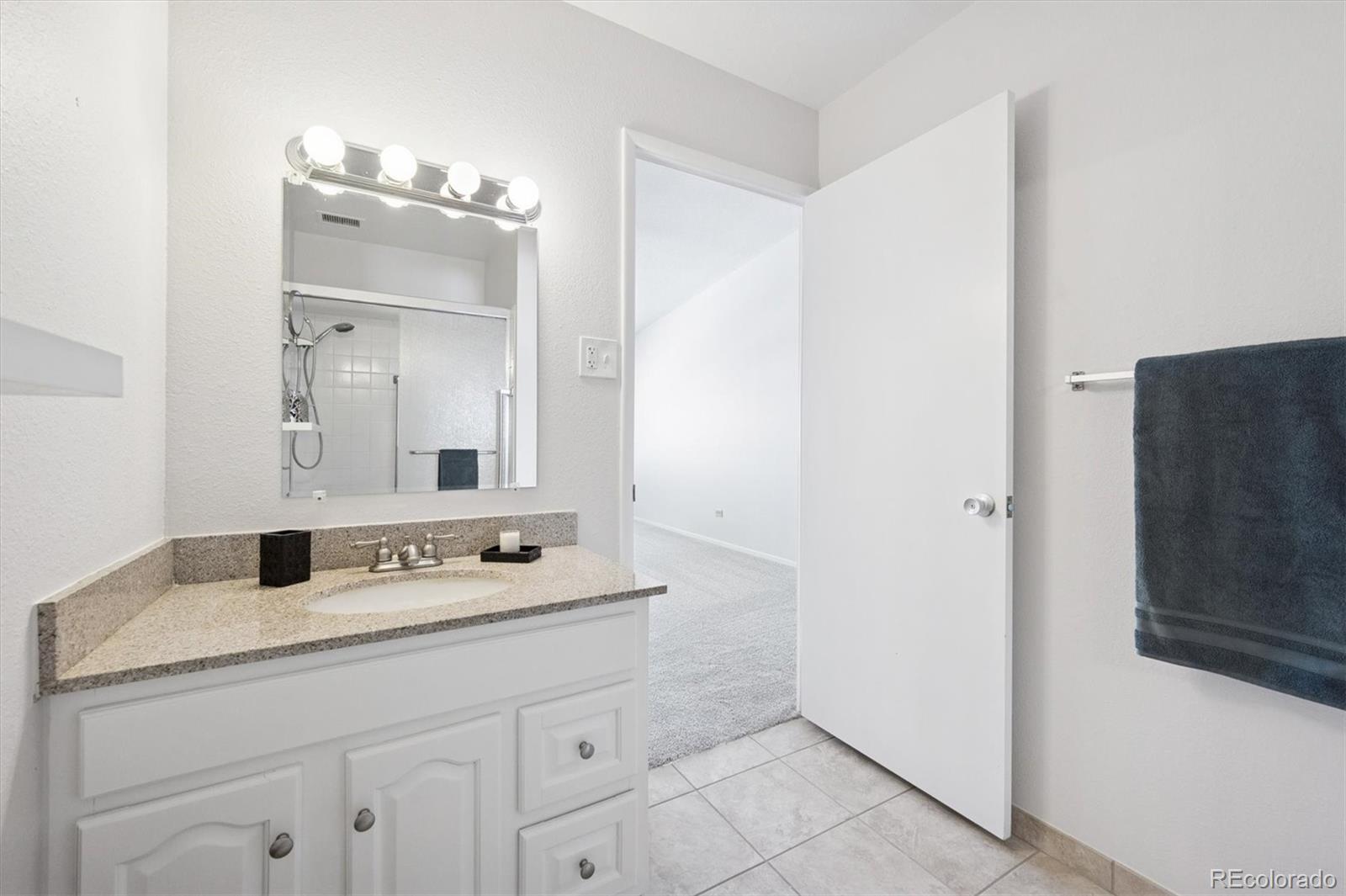 MLS Image #12 for 715 s alton way 5d,denver, Colorado