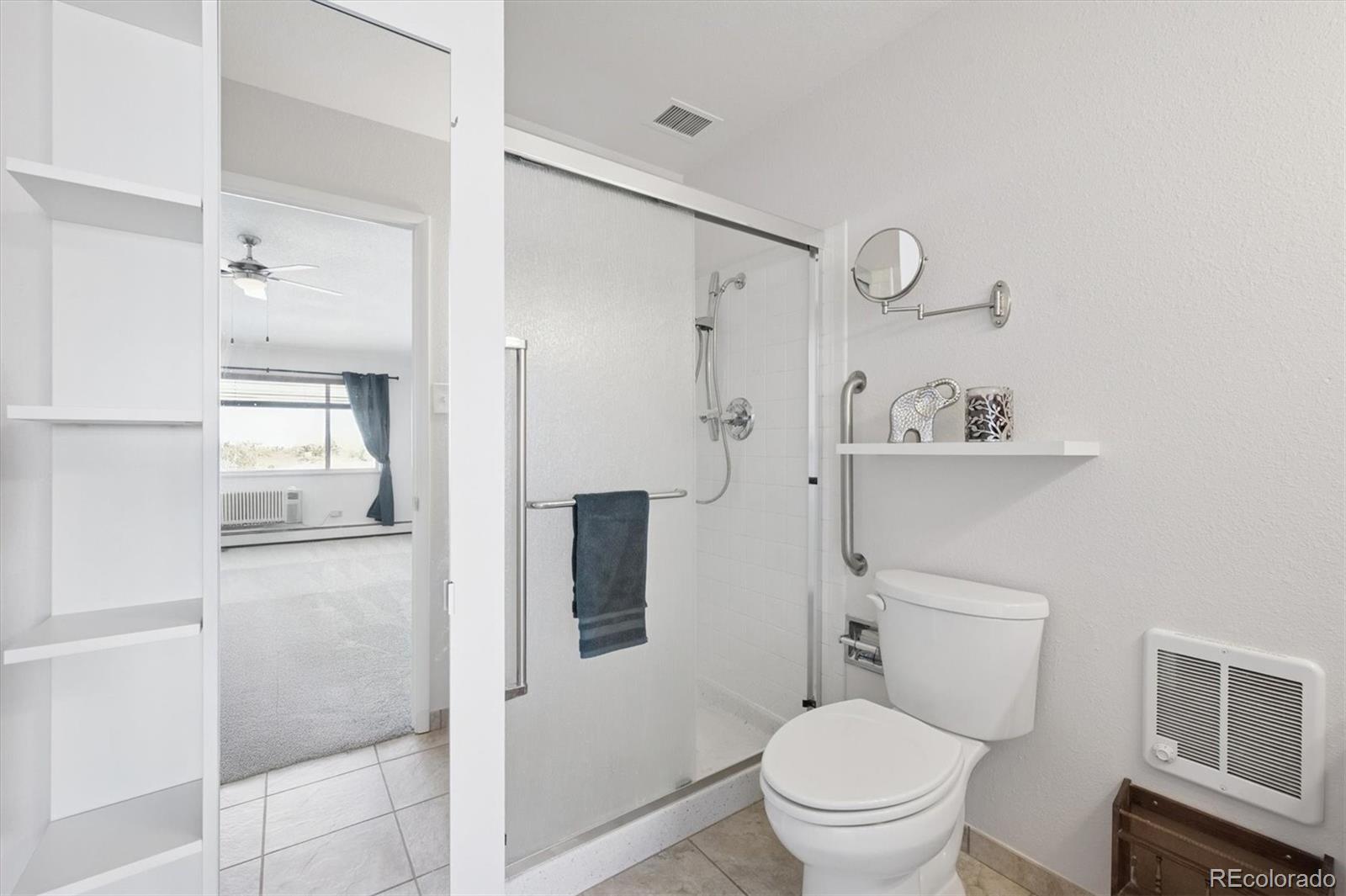 MLS Image #13 for 715 s alton way 5d,denver, Colorado