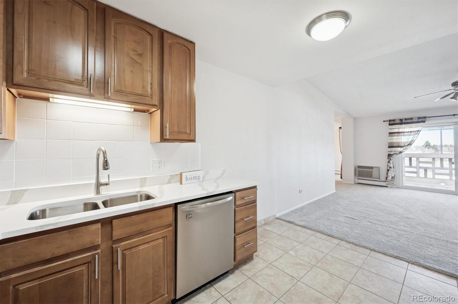 MLS Image #5 for 715 s alton way 5d,denver, Colorado