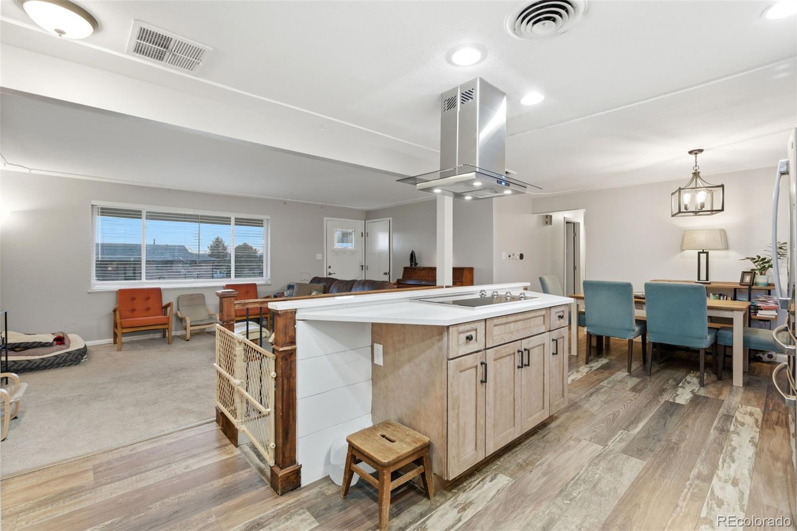MLS Image #10 for 7253 w 69th avenue,arvada, Colorado