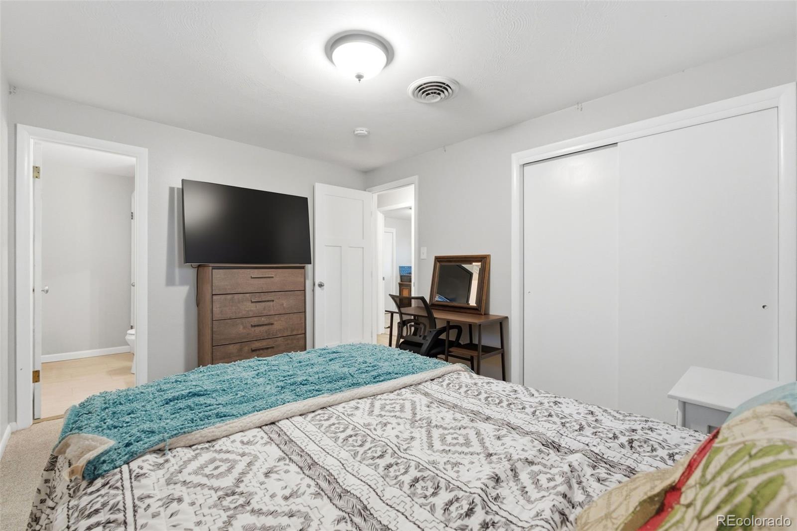 MLS Image #22 for 7253 w 69th avenue,arvada, Colorado