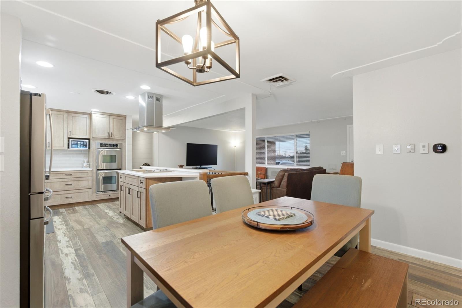 MLS Image #8 for 7253 w 69th avenue,arvada, Colorado
