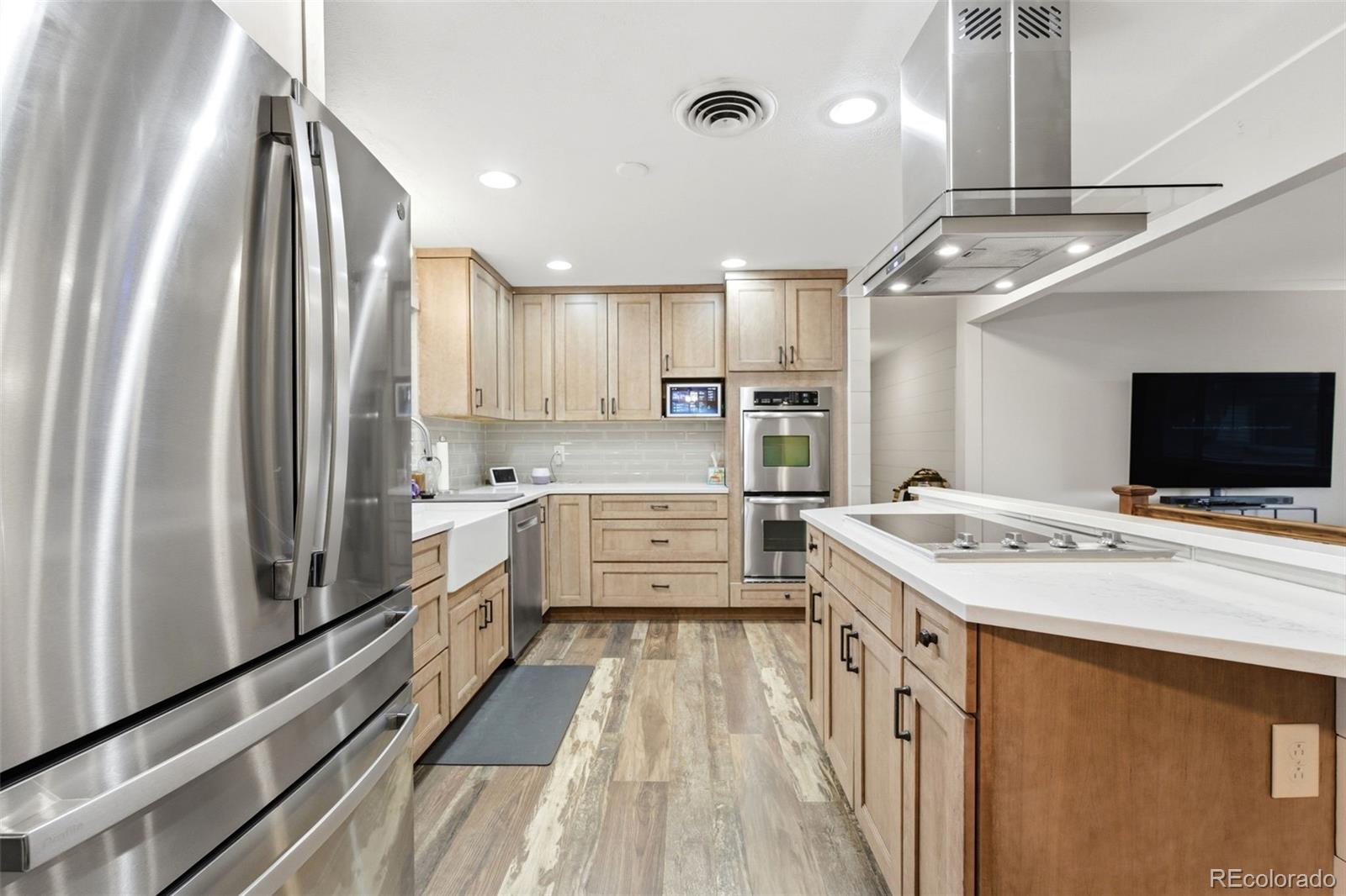 MLS Image #9 for 7253 w 69th avenue,arvada, Colorado