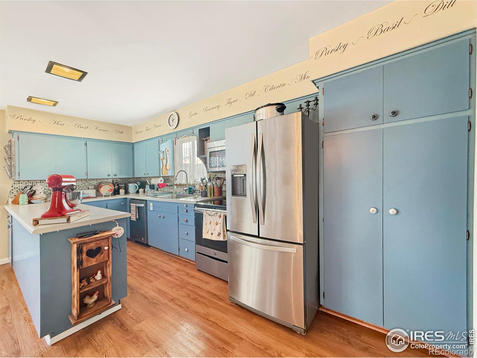 MLS Image #14 for 327 e emerson street,holyoke, Colorado