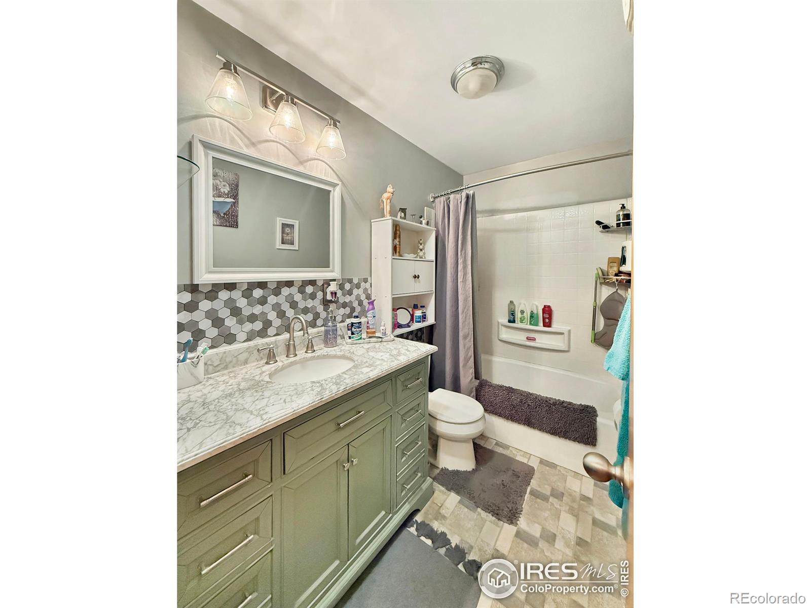 MLS Image #16 for 327 e emerson street,holyoke, Colorado