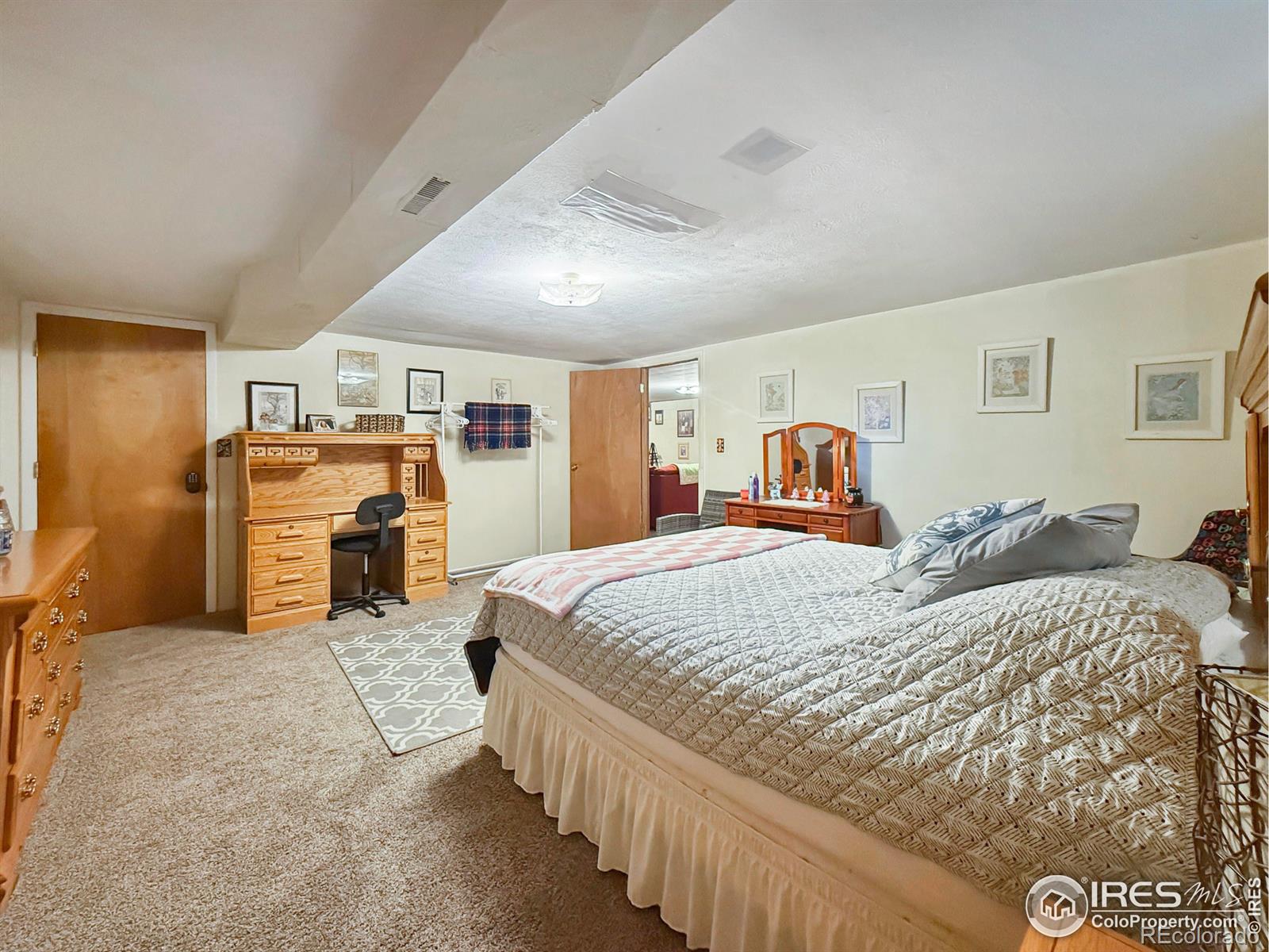 MLS Image #24 for 327 e emerson street,holyoke, Colorado