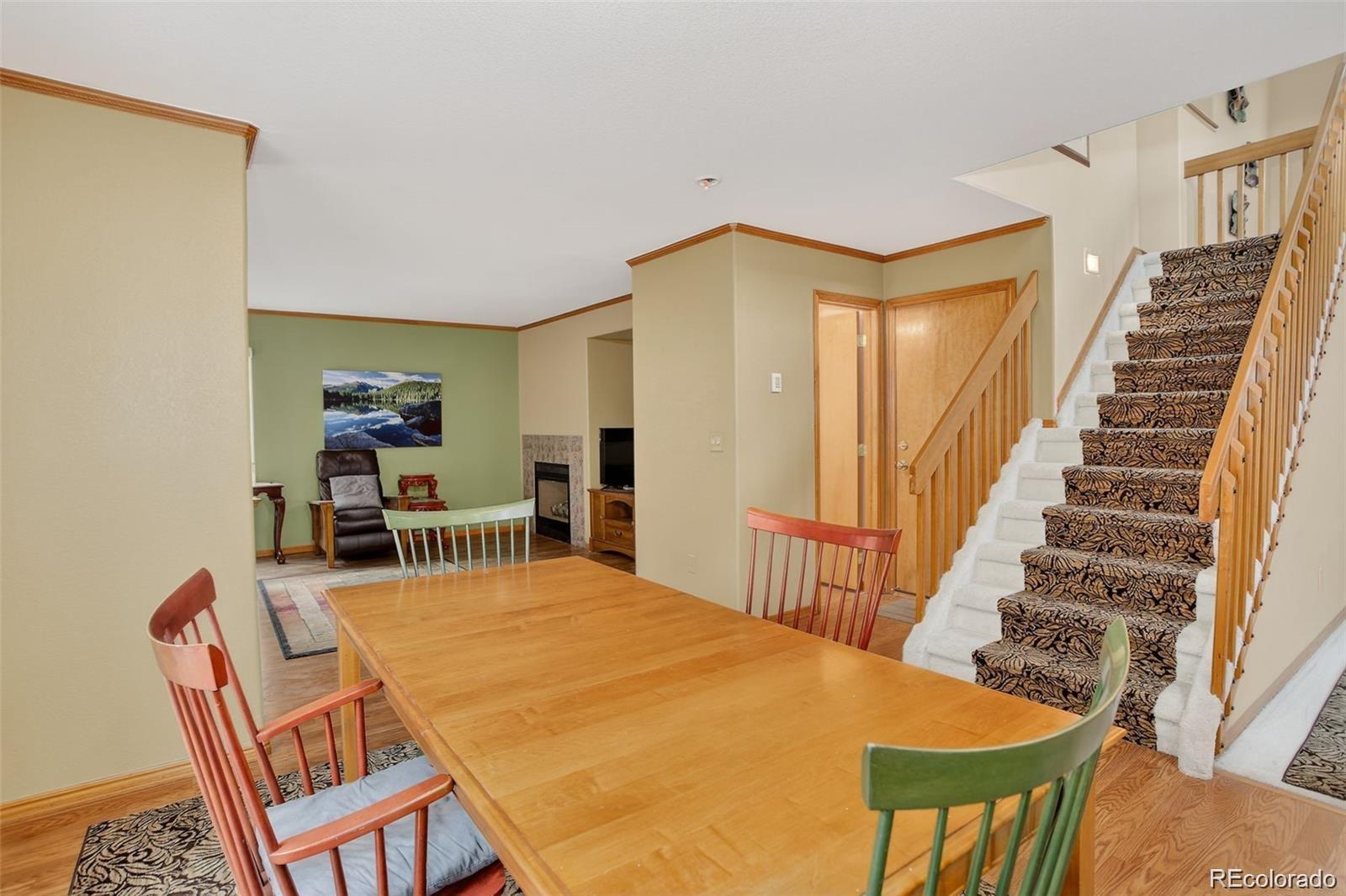 MLS Image #10 for 1131 s chester court,denver, Colorado