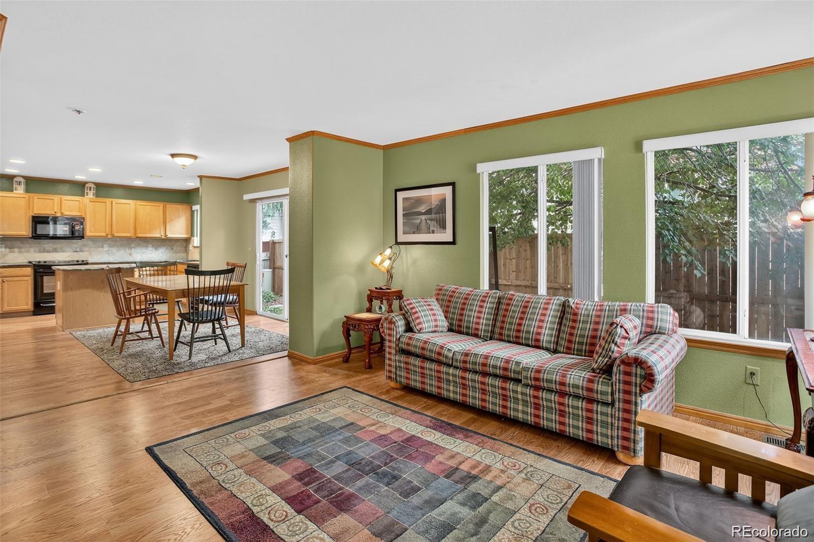 MLS Image #13 for 1131 s chester court,denver, Colorado