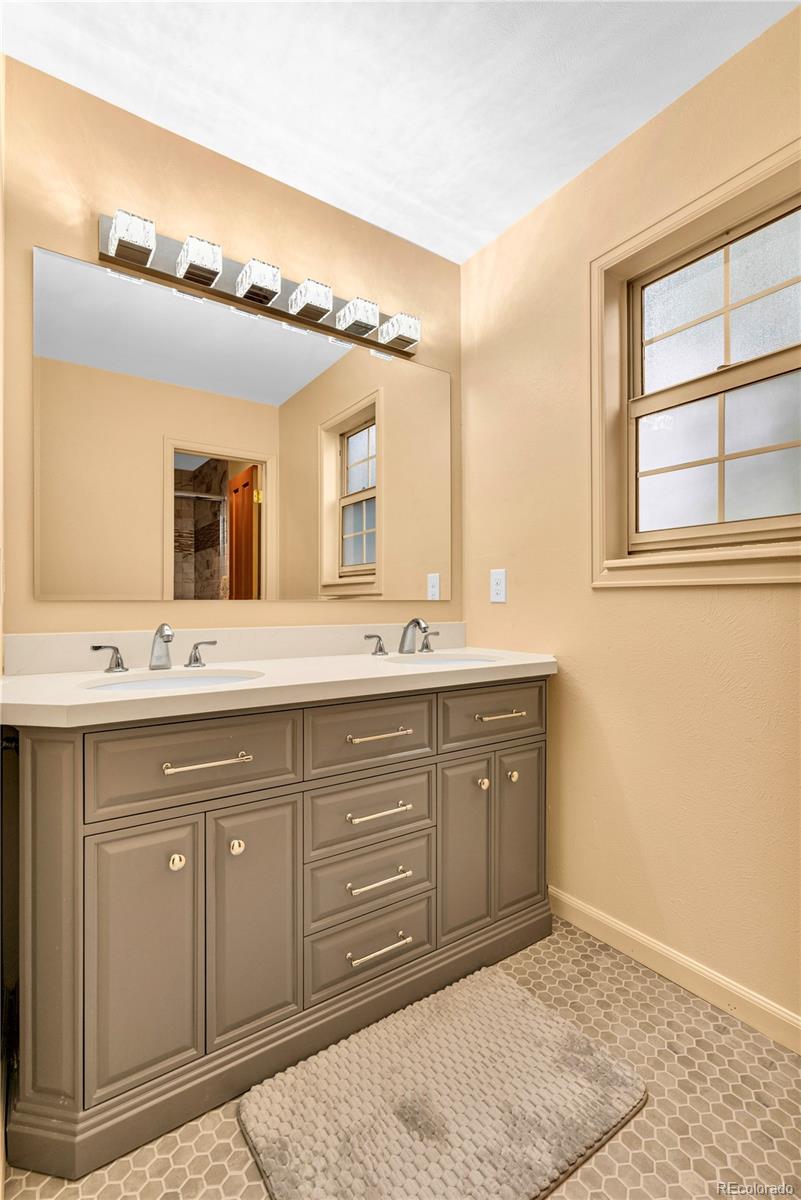 MLS Image #21 for 6301 s ivy court,centennial, Colorado