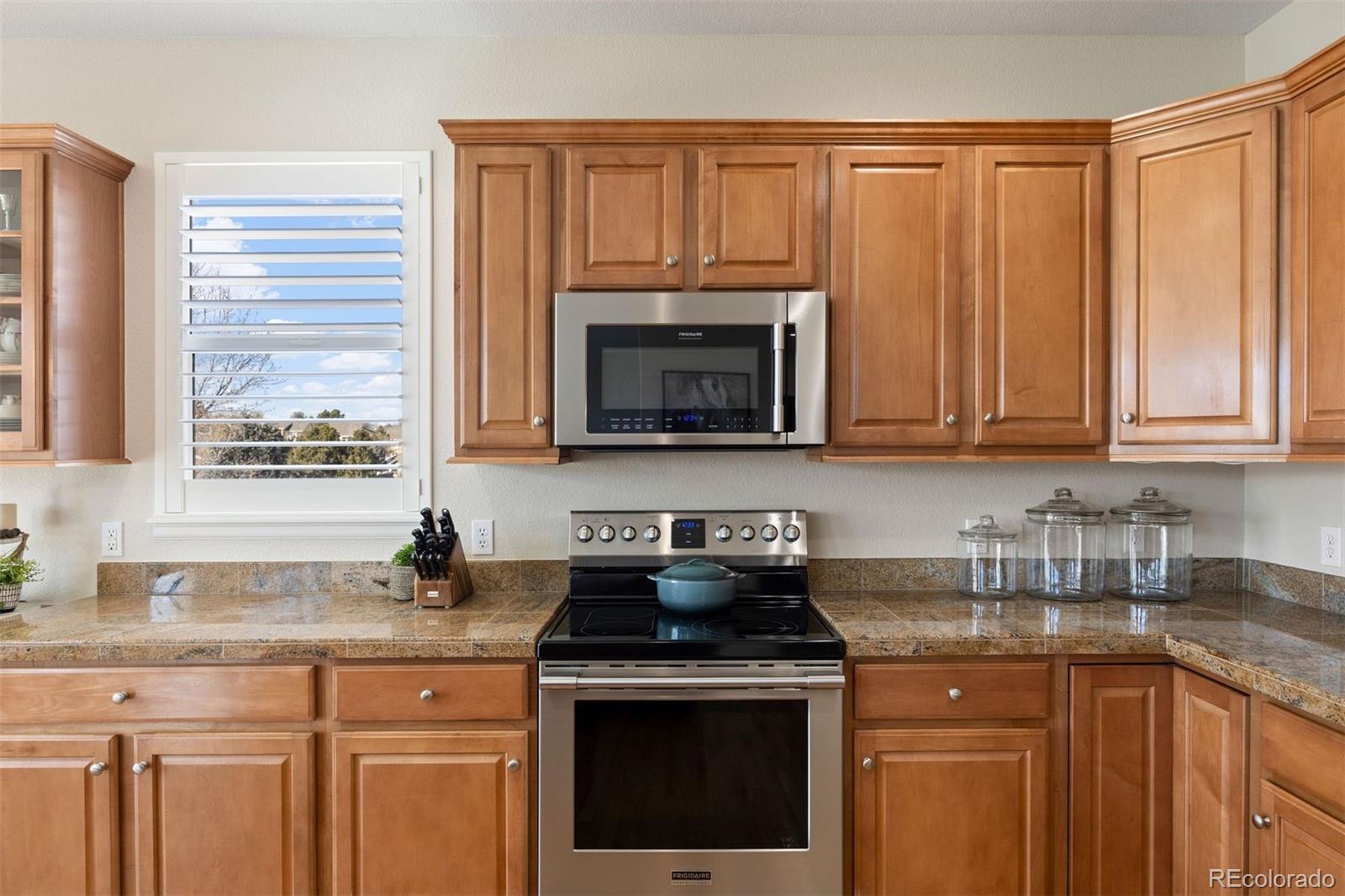 MLS Image #32 for 8333  briar trace way,castle pines, Colorado